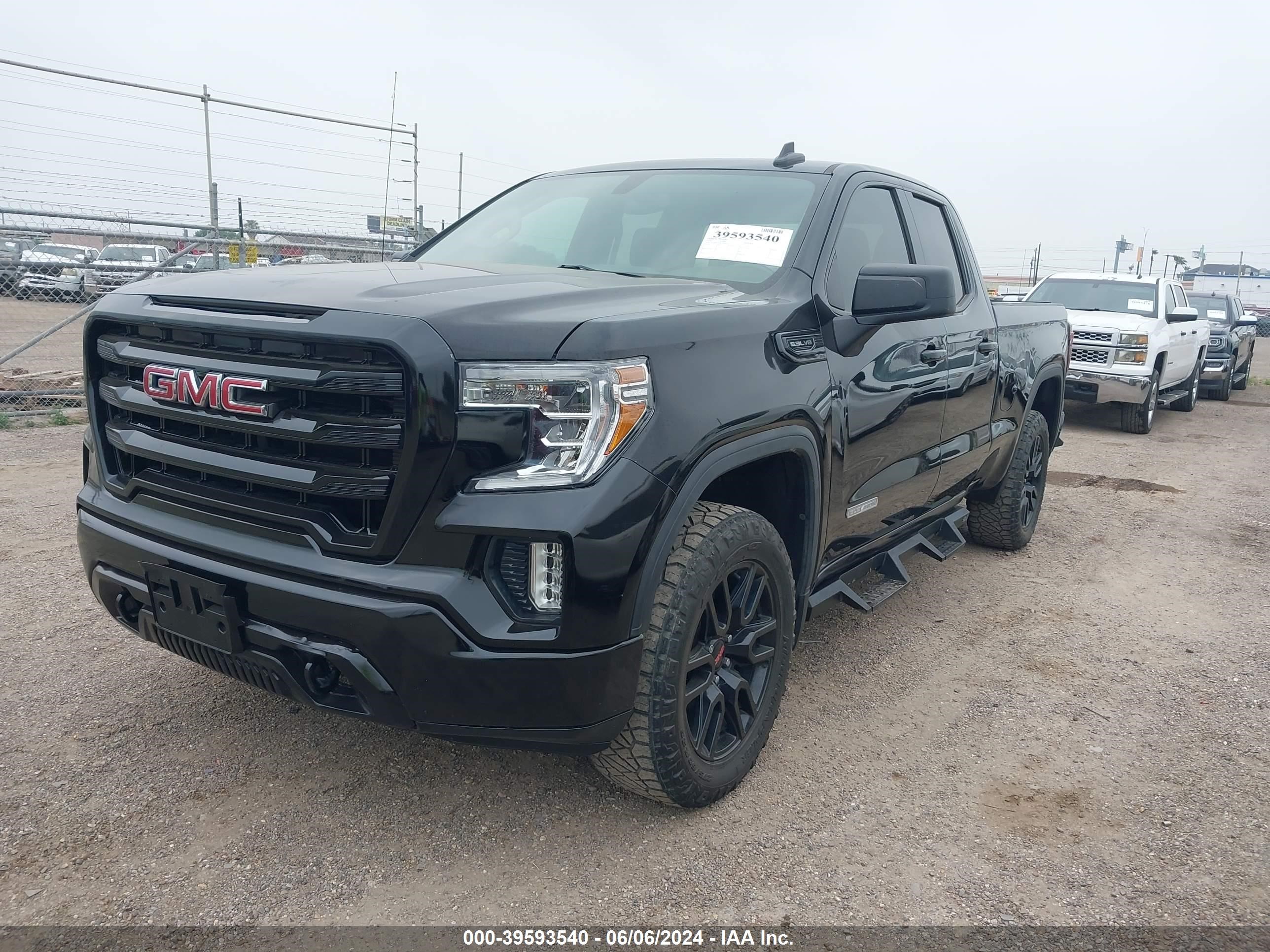 2020 GMC Sierra 1500 2Wd Double Cab Standard Box Elevation vin: 1GTR8CED0L2359037