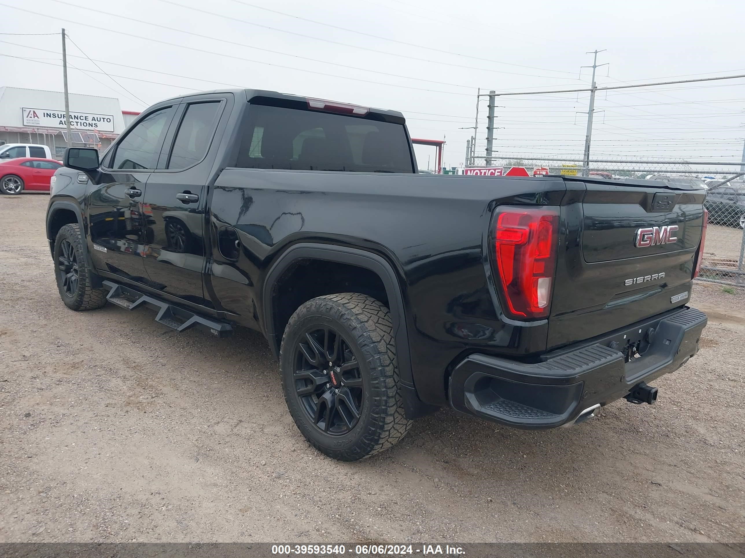 2020 GMC Sierra 1500 2Wd Double Cab Standard Box Elevation vin: 1GTR8CED0L2359037