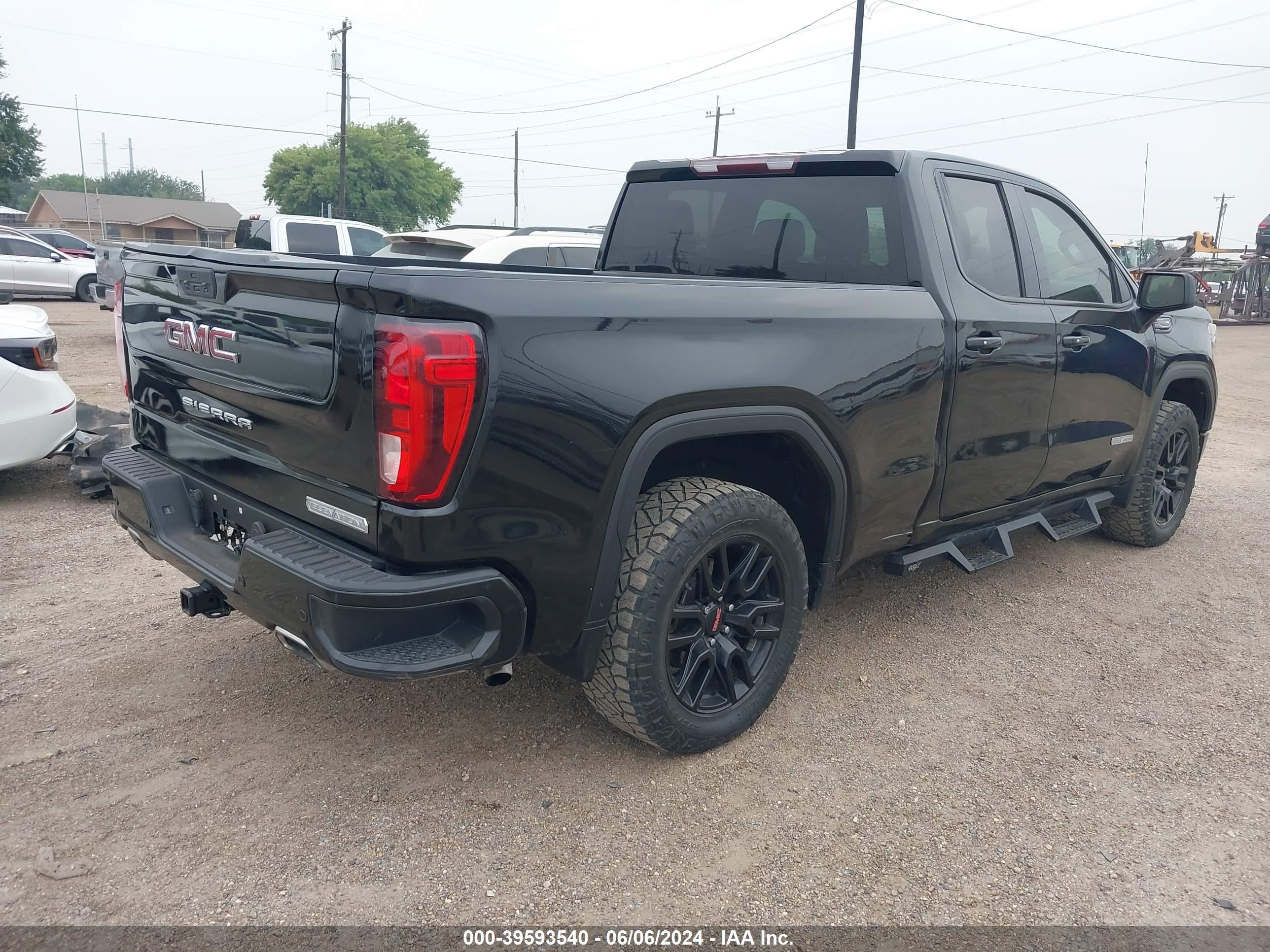 2020 GMC Sierra 1500 2Wd Double Cab Standard Box Elevation vin: 1GTR8CED0L2359037