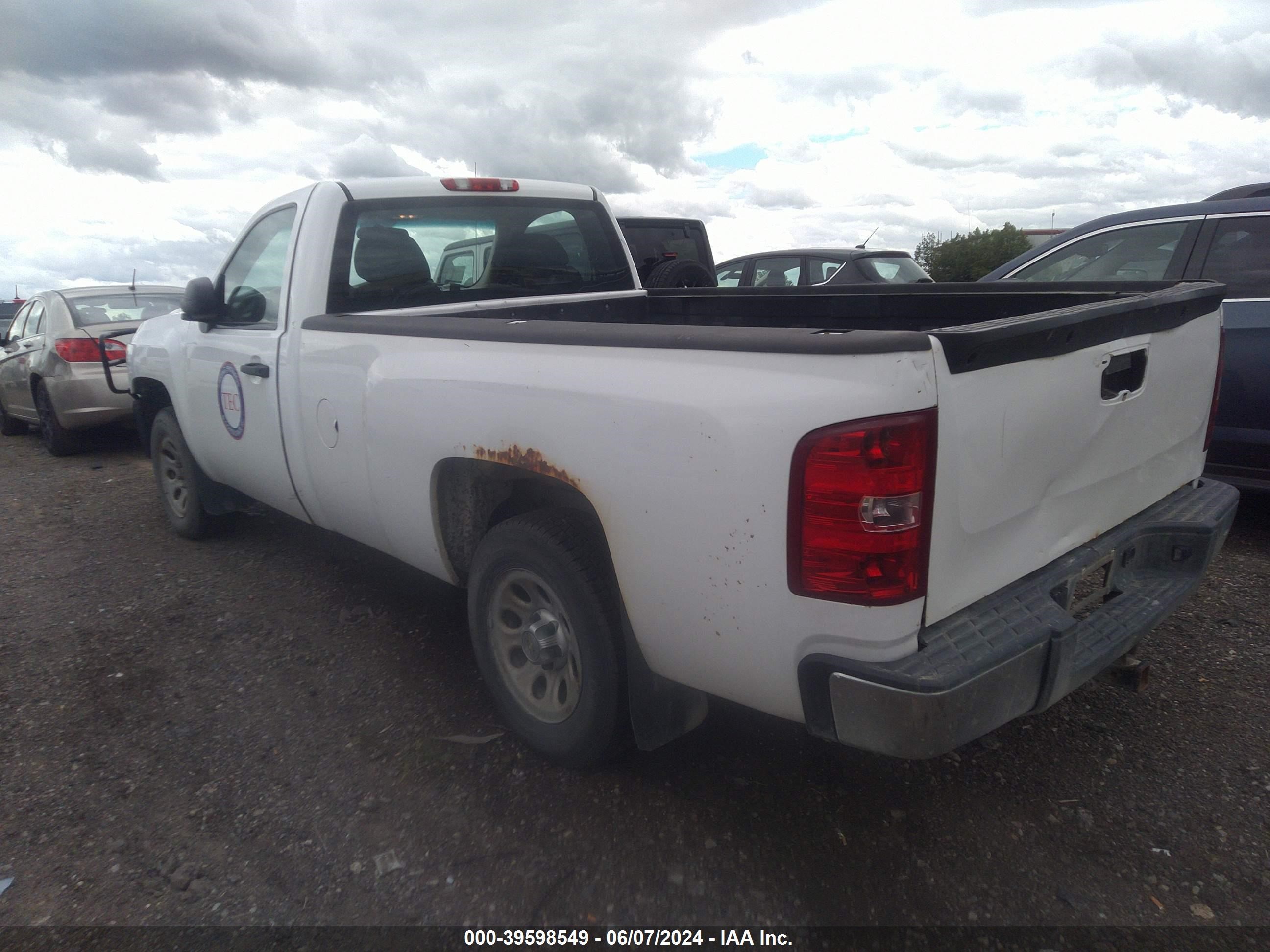 2013 Chevrolet Silverado 1500 Work Truck vin: 1GCNCPEX7DZ376983