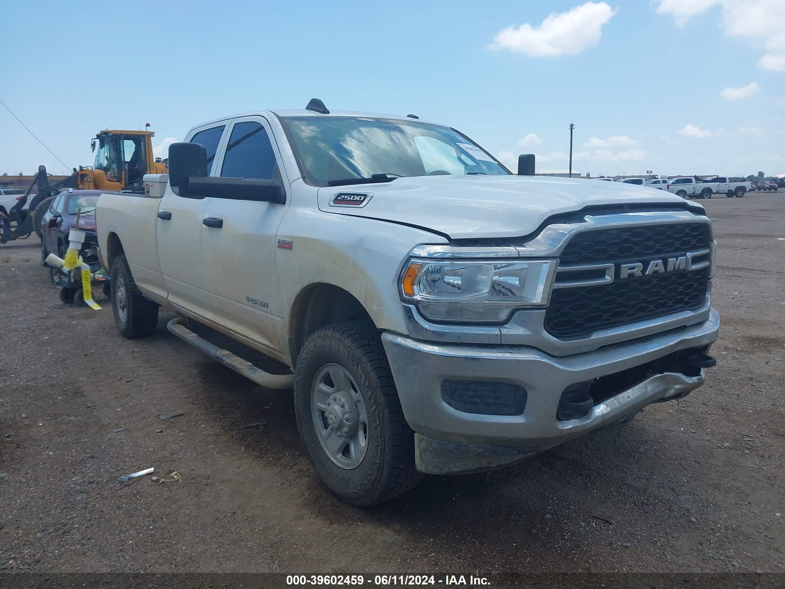 2022 Ram 2500 Tradesman 4X4 8' Box vin: 3C6UR5HJ3NG149790