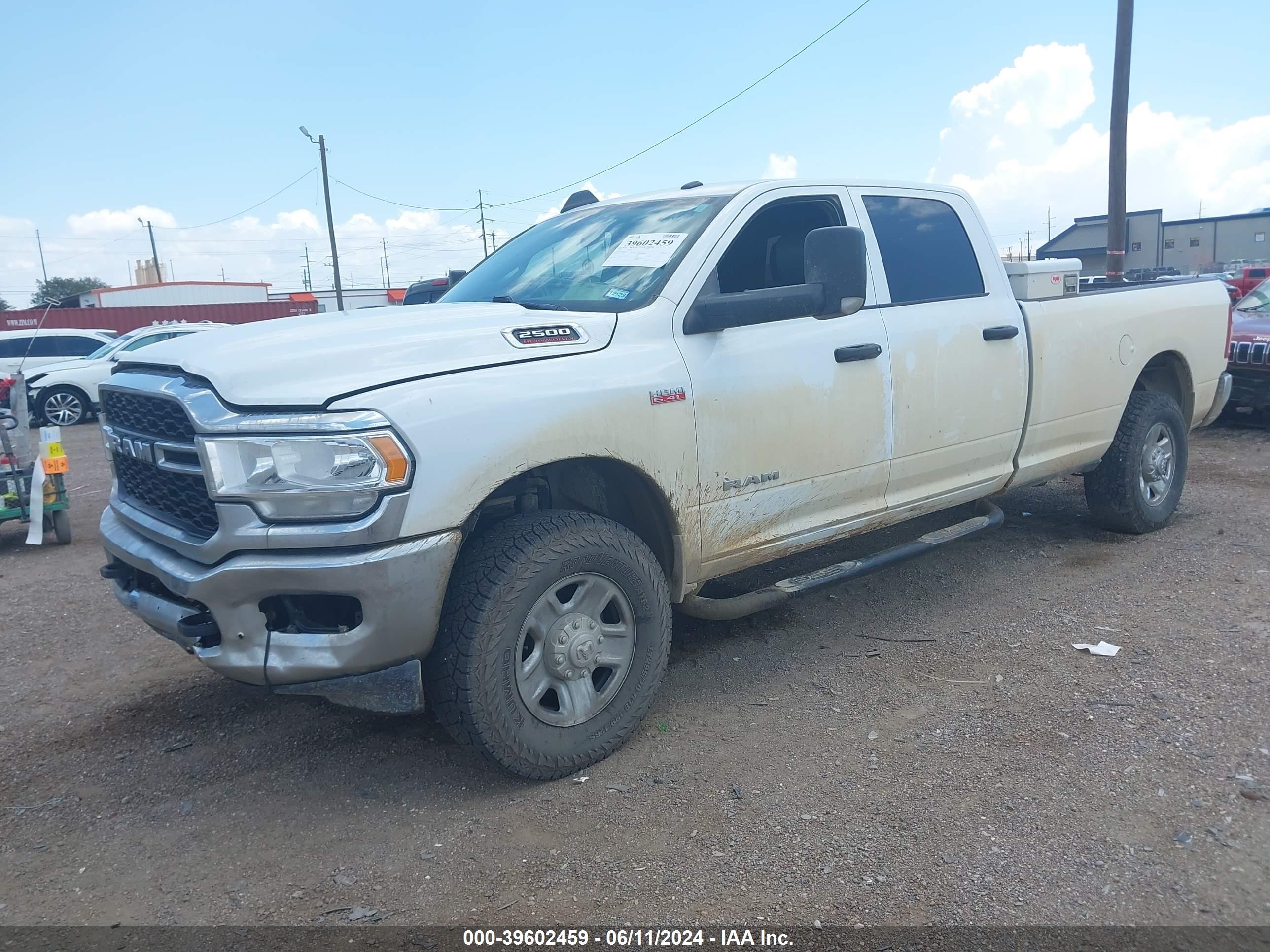 2022 Ram 2500 Tradesman 4X4 8' Box vin: 3C6UR5HJ3NG149790