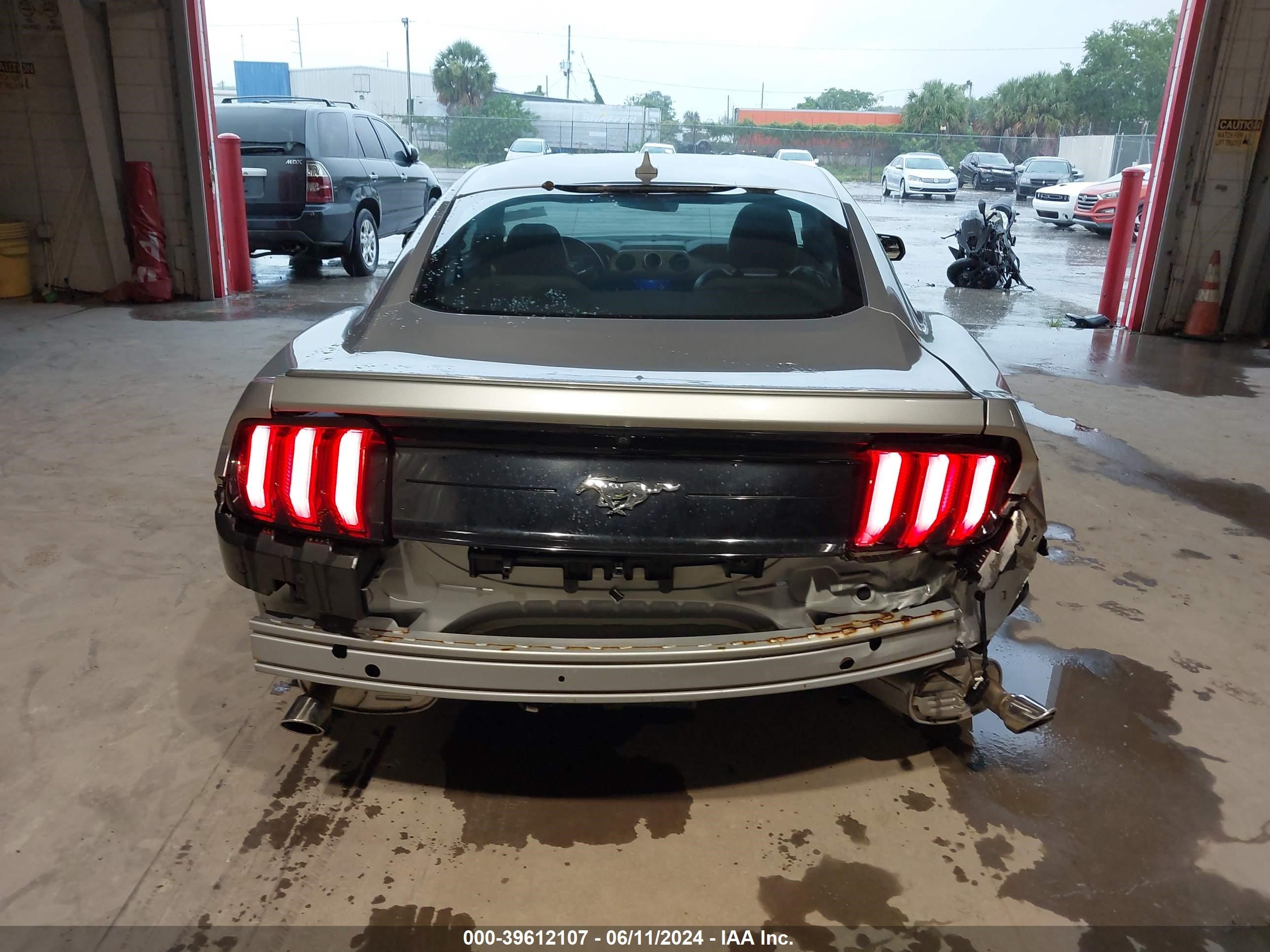 2020 Ford Mustang Ecoboost Premium Fastback vin: 1FA6P8TH0L5138849