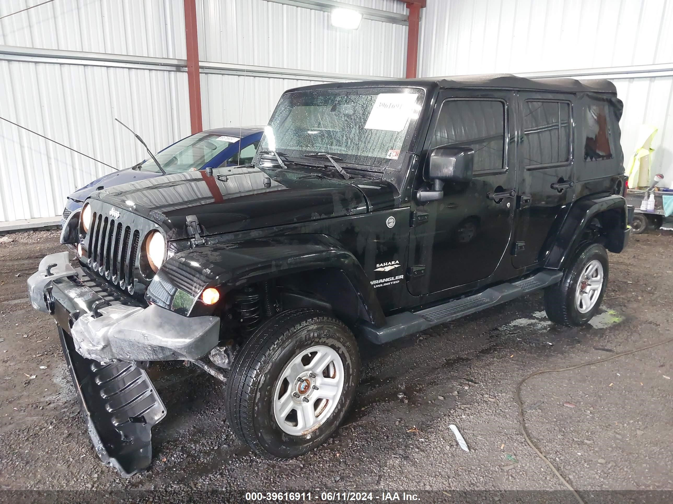 2015 Jeep Wrangler Unlimited Sahara vin: 1C4BJWEGXFL526562