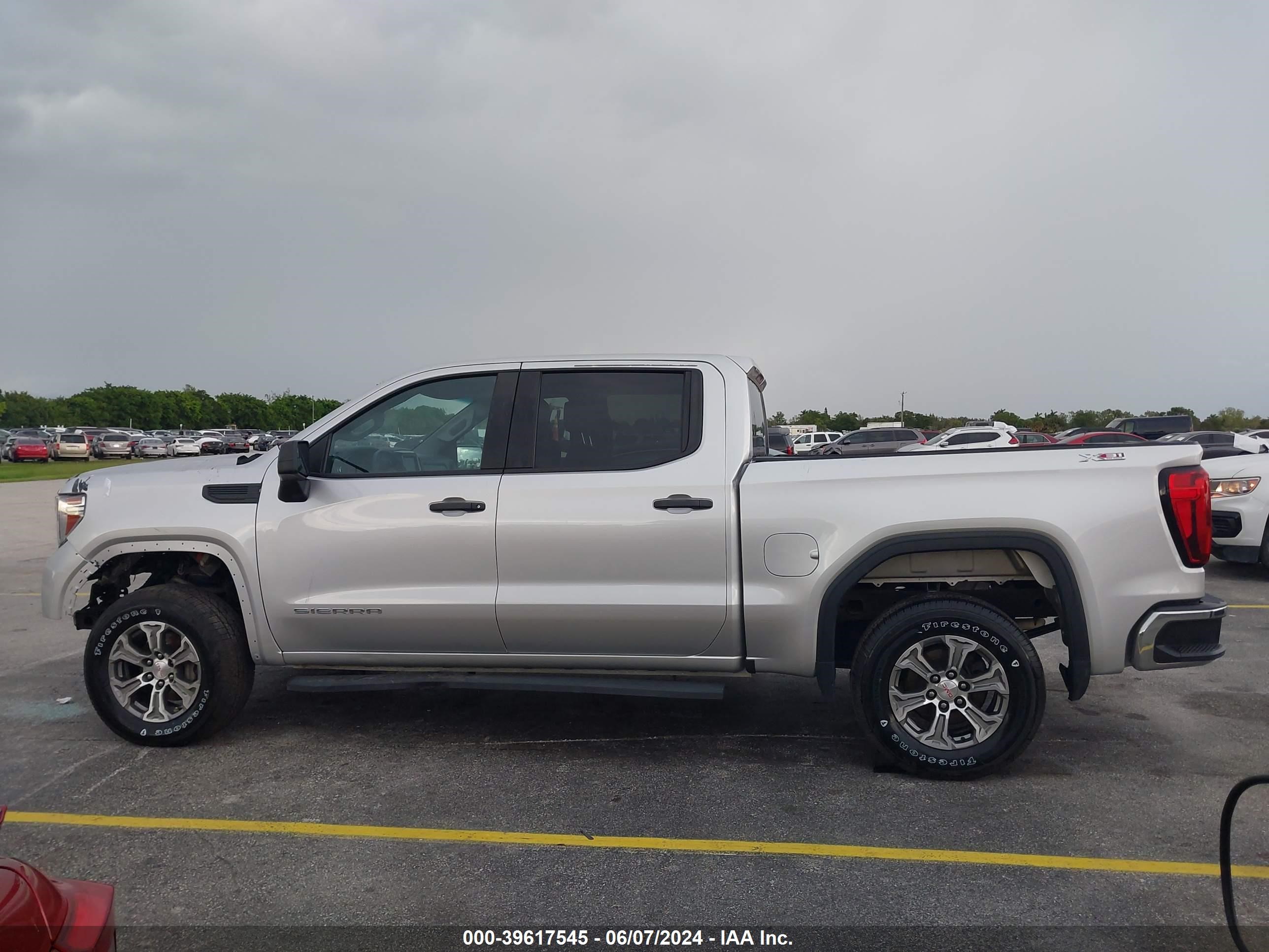 2021 GMC Sierra 1500 4Wd Short Box vin: 3GTP9AEH4MG346076