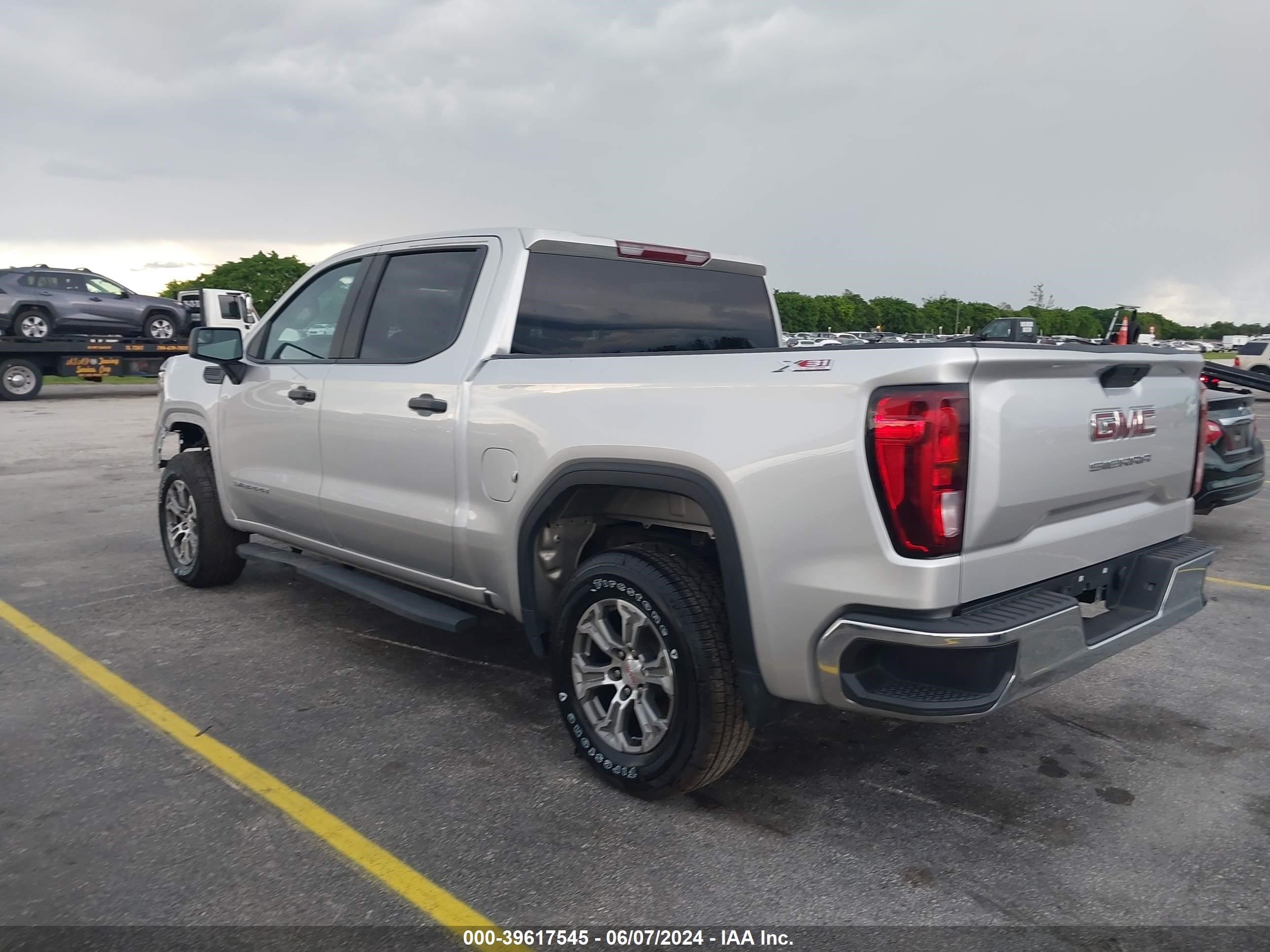 2021 GMC Sierra 1500 4Wd Short Box vin: 3GTP9AEH4MG346076