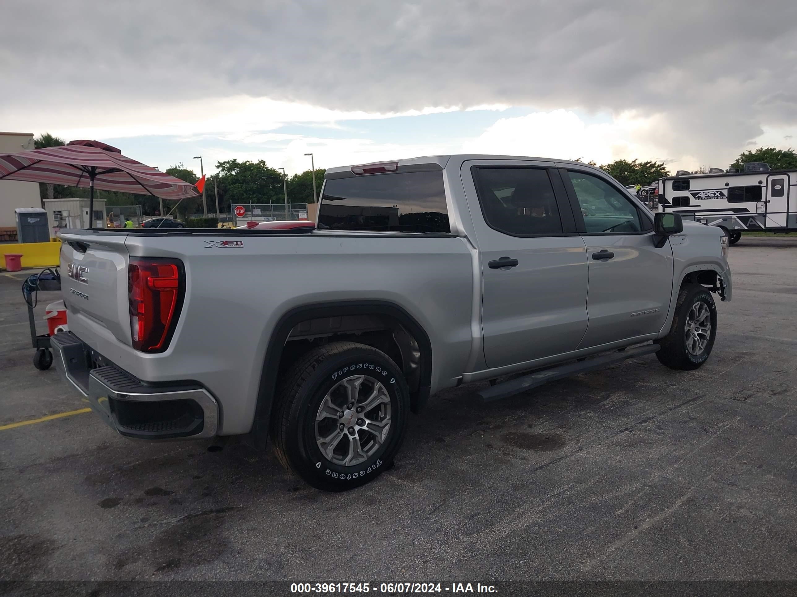 2021 GMC Sierra 1500 4Wd Short Box vin: 3GTP9AEH4MG346076