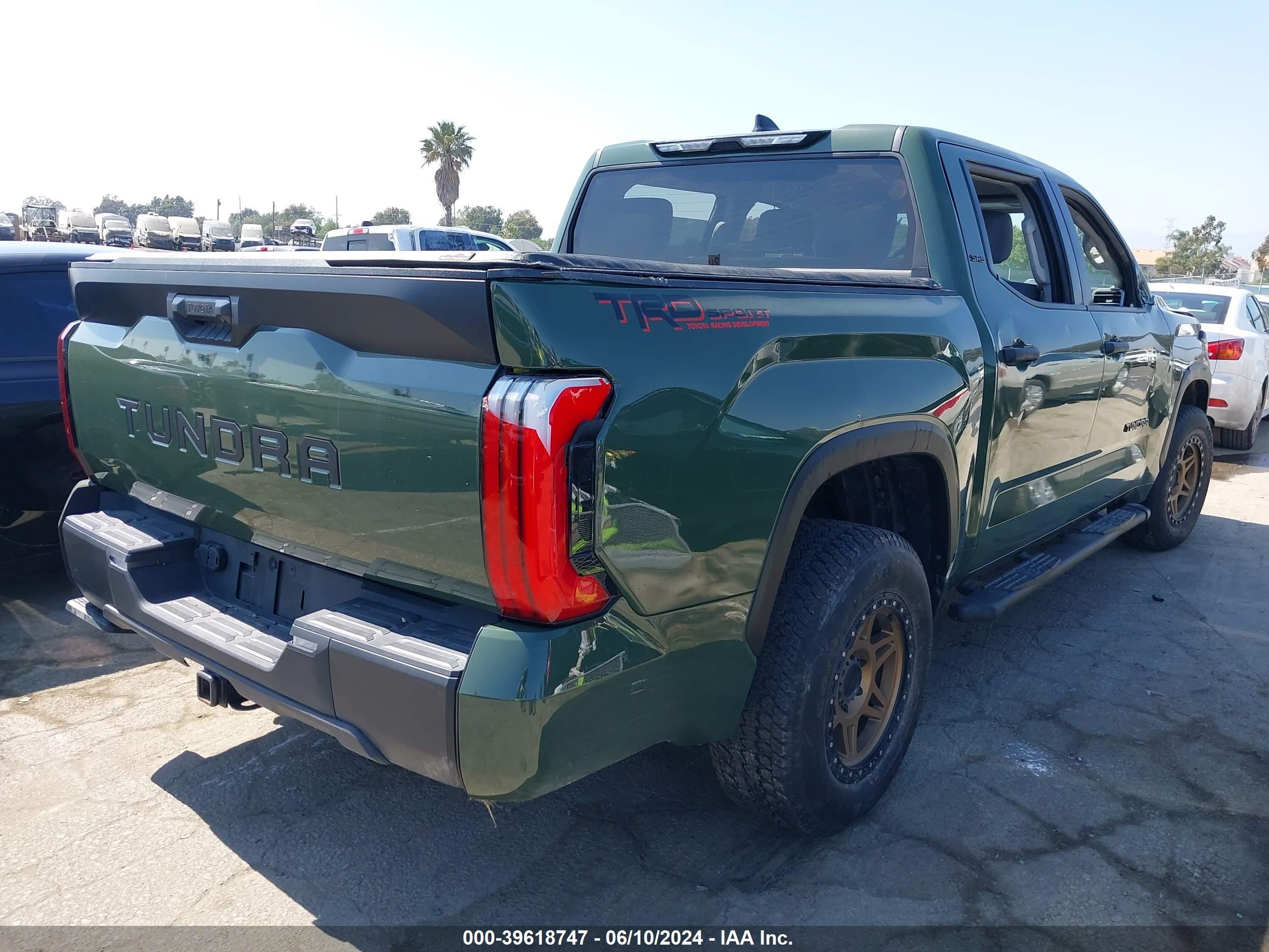 2023 Toyota Tundra Sr5 vin: 5TFLA5AB4PX027341