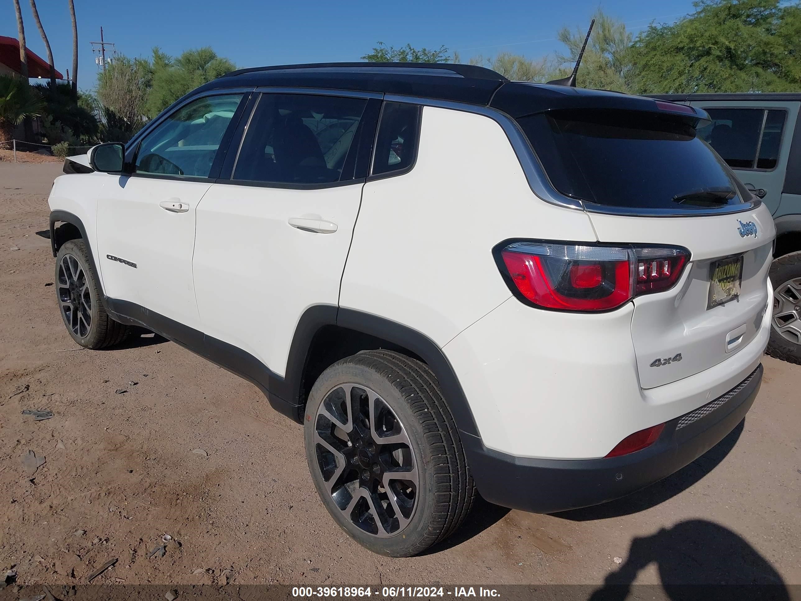 2018 Jeep Compass Limited 4X4 vin: 3C4NJDCB2JT355778