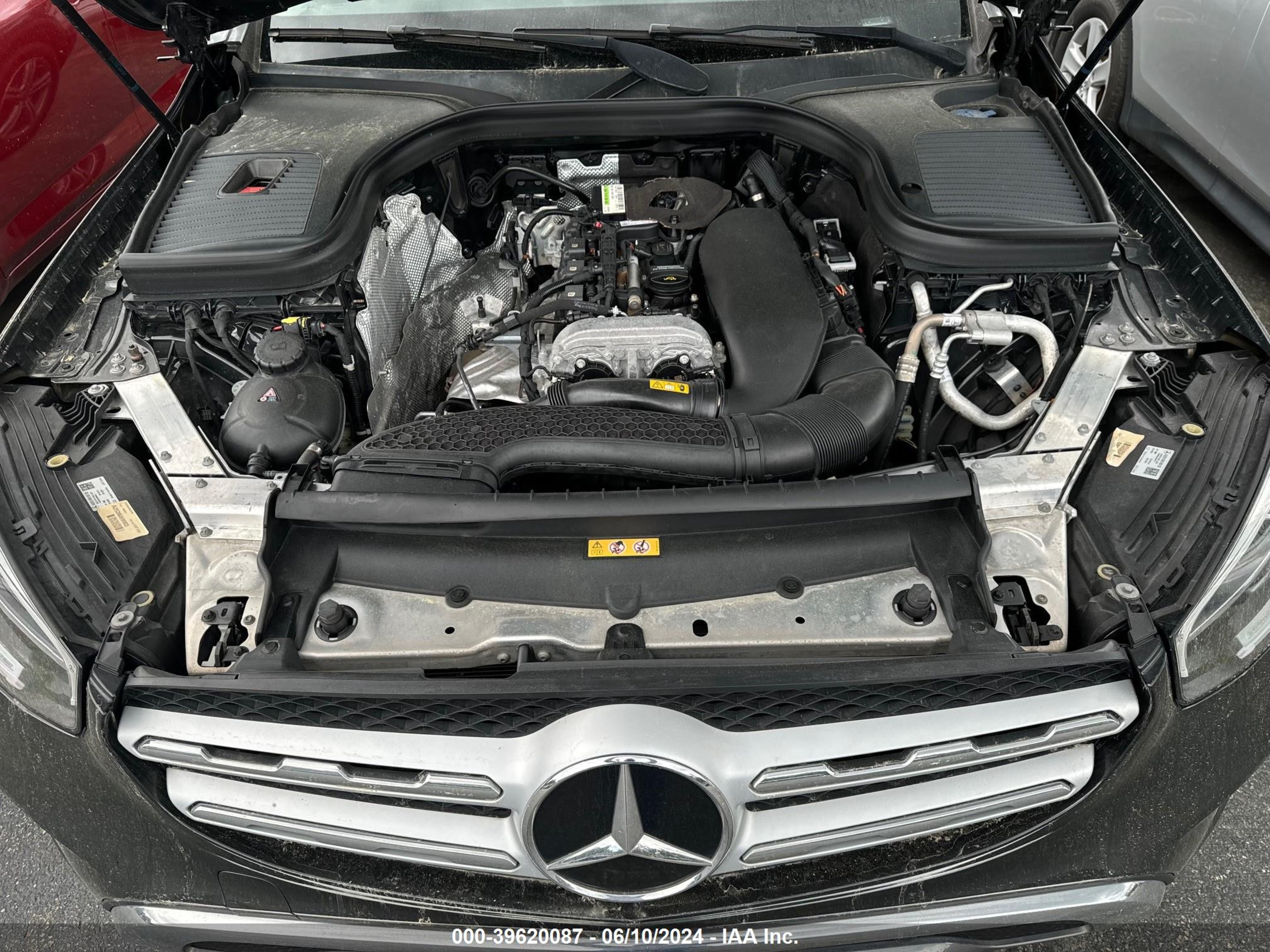 2021 Mercedes-Benz Glc 300 vin: W1N0G8DB8MF943710