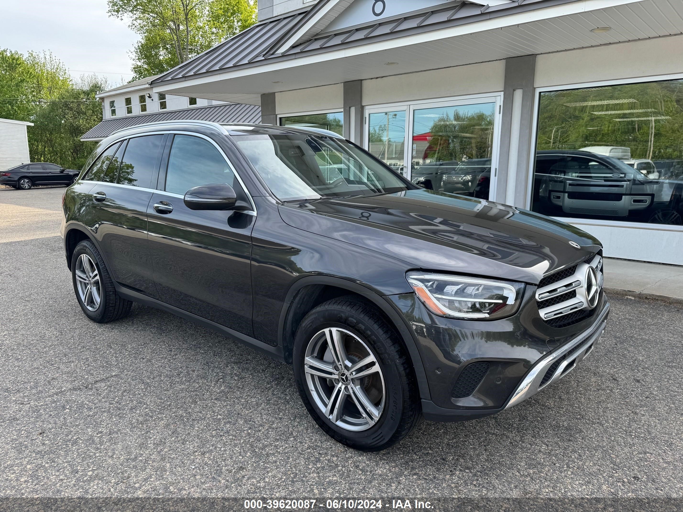 2021 Mercedes-Benz Glc 300 vin: W1N0G8DB8MF943710