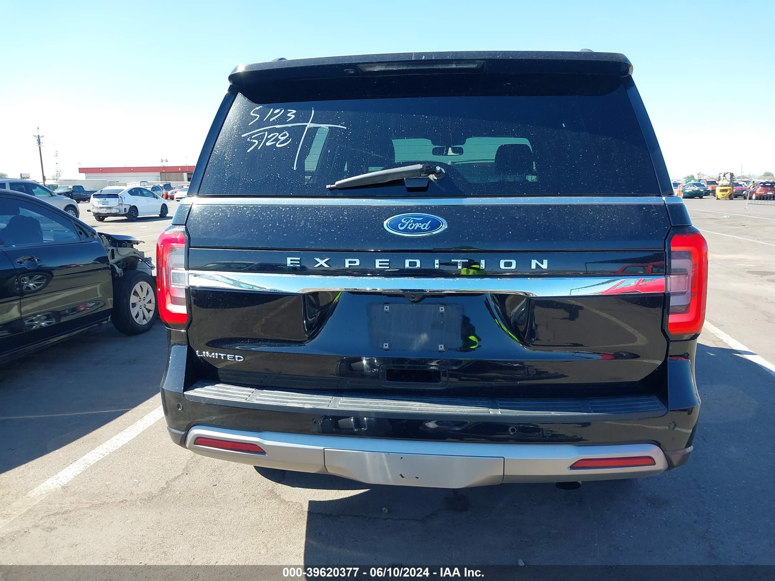 2022 Ford Expedition Limited vin: 1FMJU2AT5NEA41582