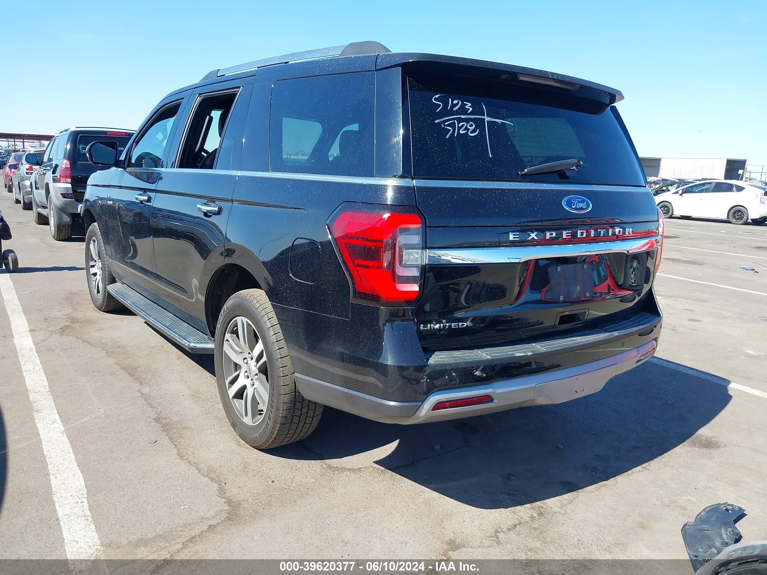 2022 Ford Expedition Limited vin: 1FMJU2AT5NEA41582