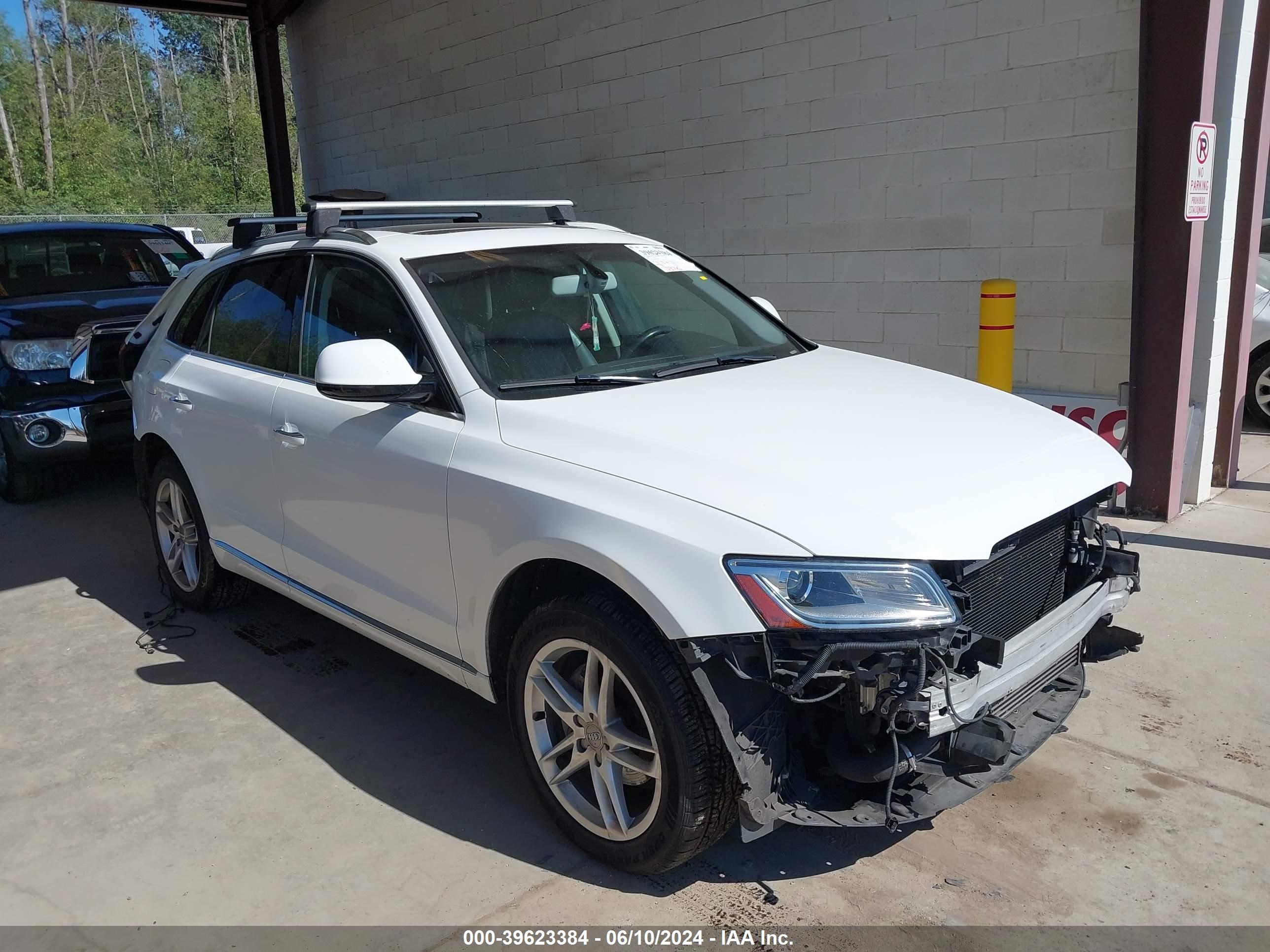 2017 Audi Q5 2.0T Premium vin: WA1C2AFP6HA078770