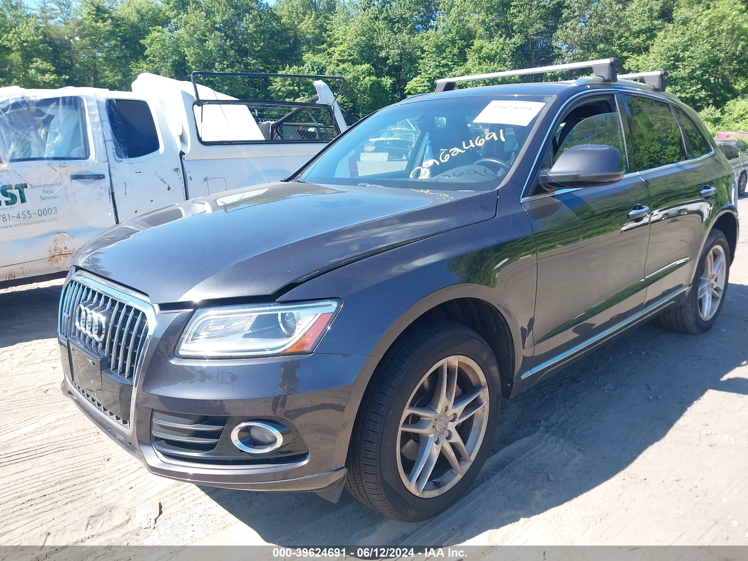 2016 Audi Q5 2.0T Premium vin: WA1L2AFP2GA145329