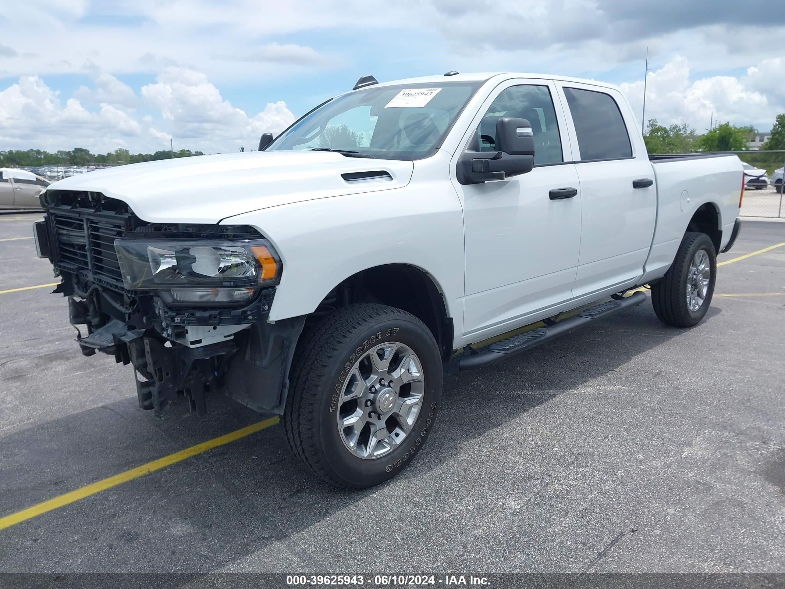 2023 Ram 2500 Tradesman 4X4 6'4 Box vin: 3C6UR5CJ2PG610164