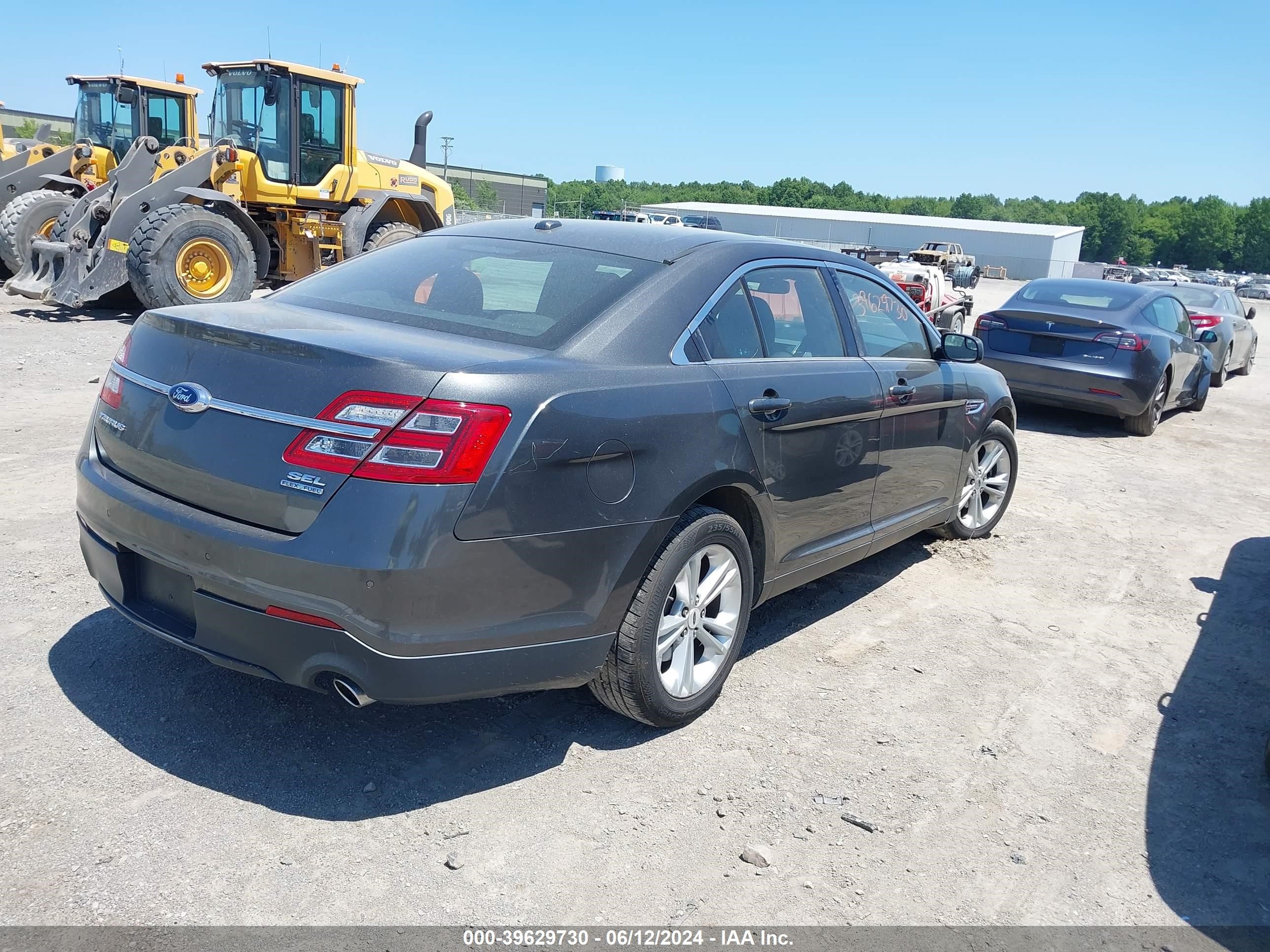 2016 Ford Taurus Sel vin: 1FAHP2E8XGG142646