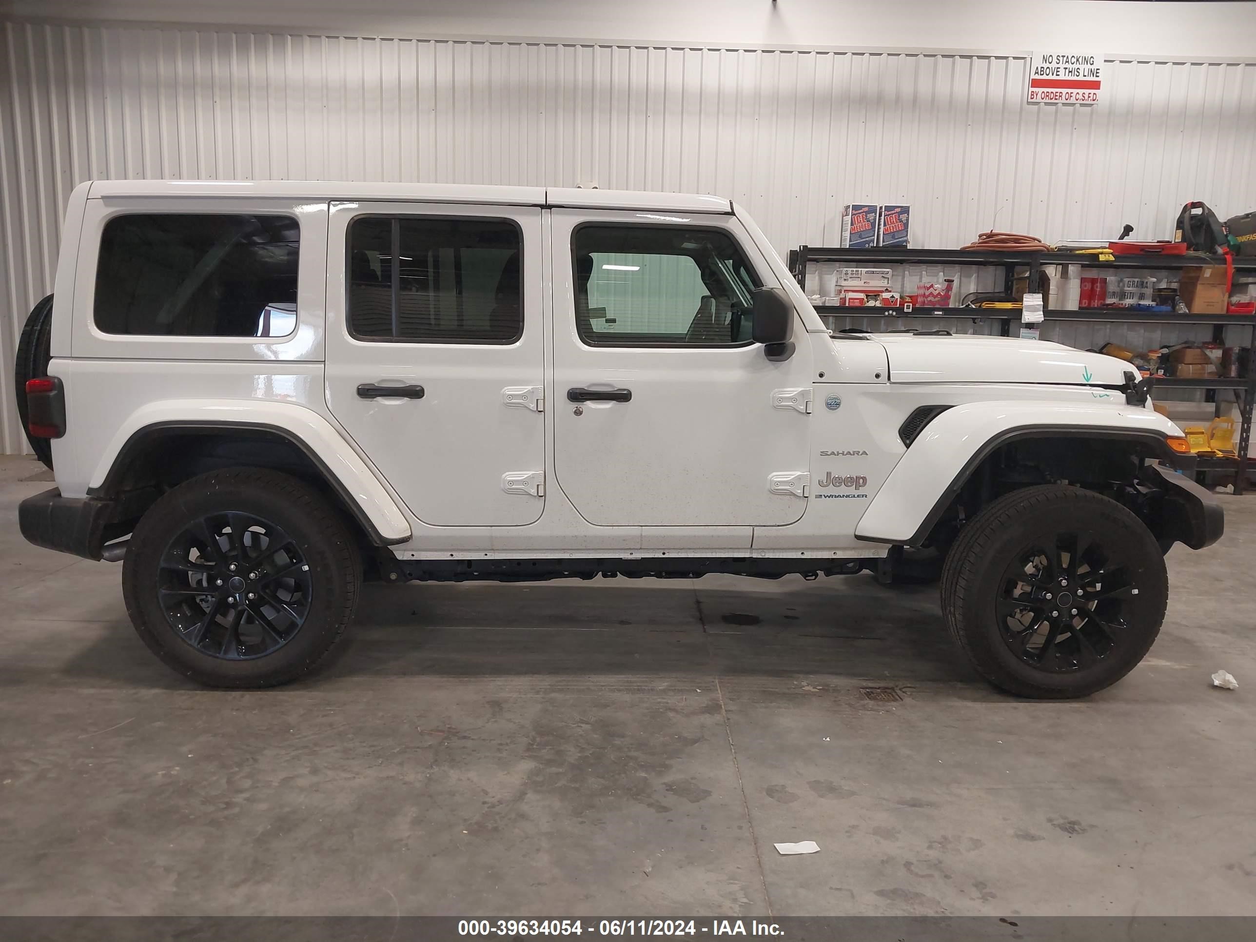 2024 Jeep Wrangler 4Xe Sahara 4Xe vin: 1C4RJXP61RW292744