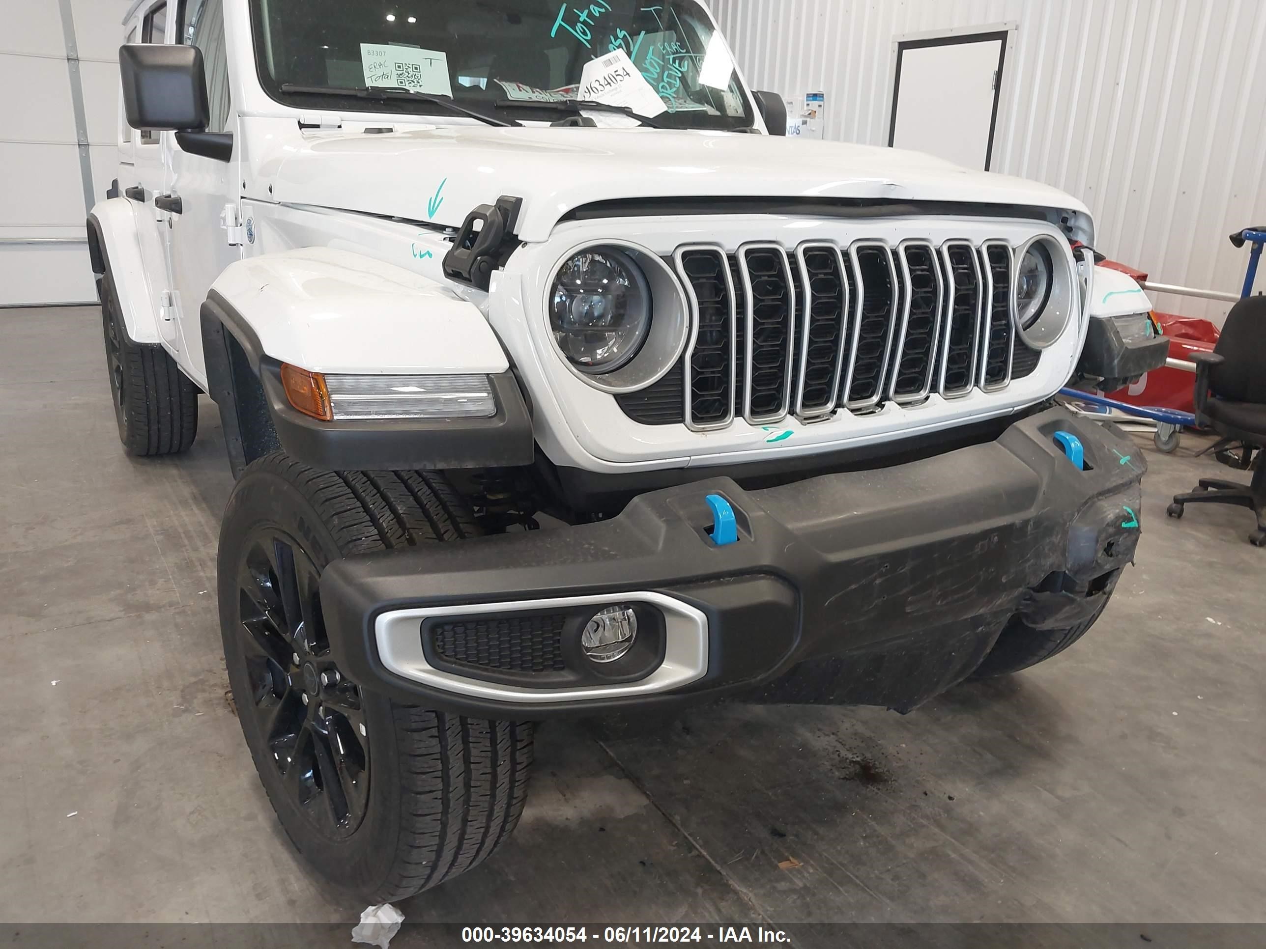 2024 Jeep Wrangler 4Xe Sahara 4Xe vin: 1C4RJXP61RW292744