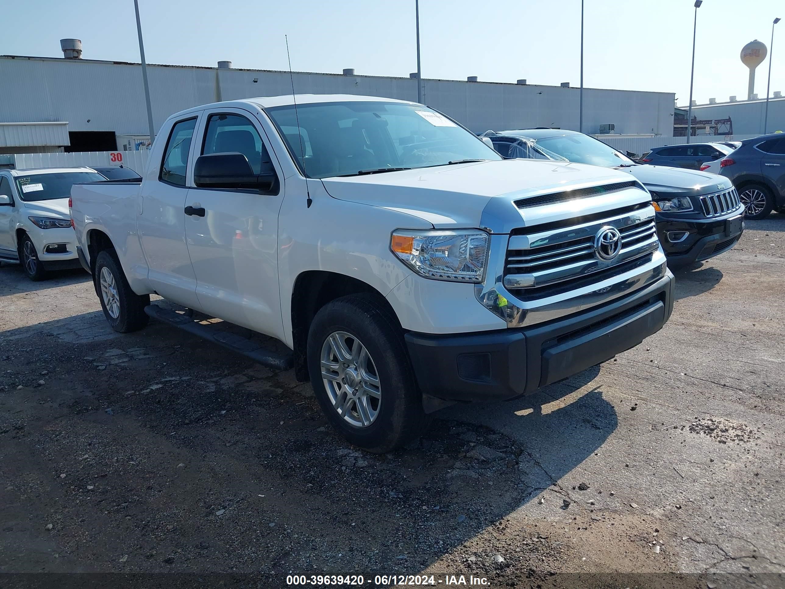 2016 Toyota Tundra Sr 4.6L V8 vin: 5TFRM5F11GX108301