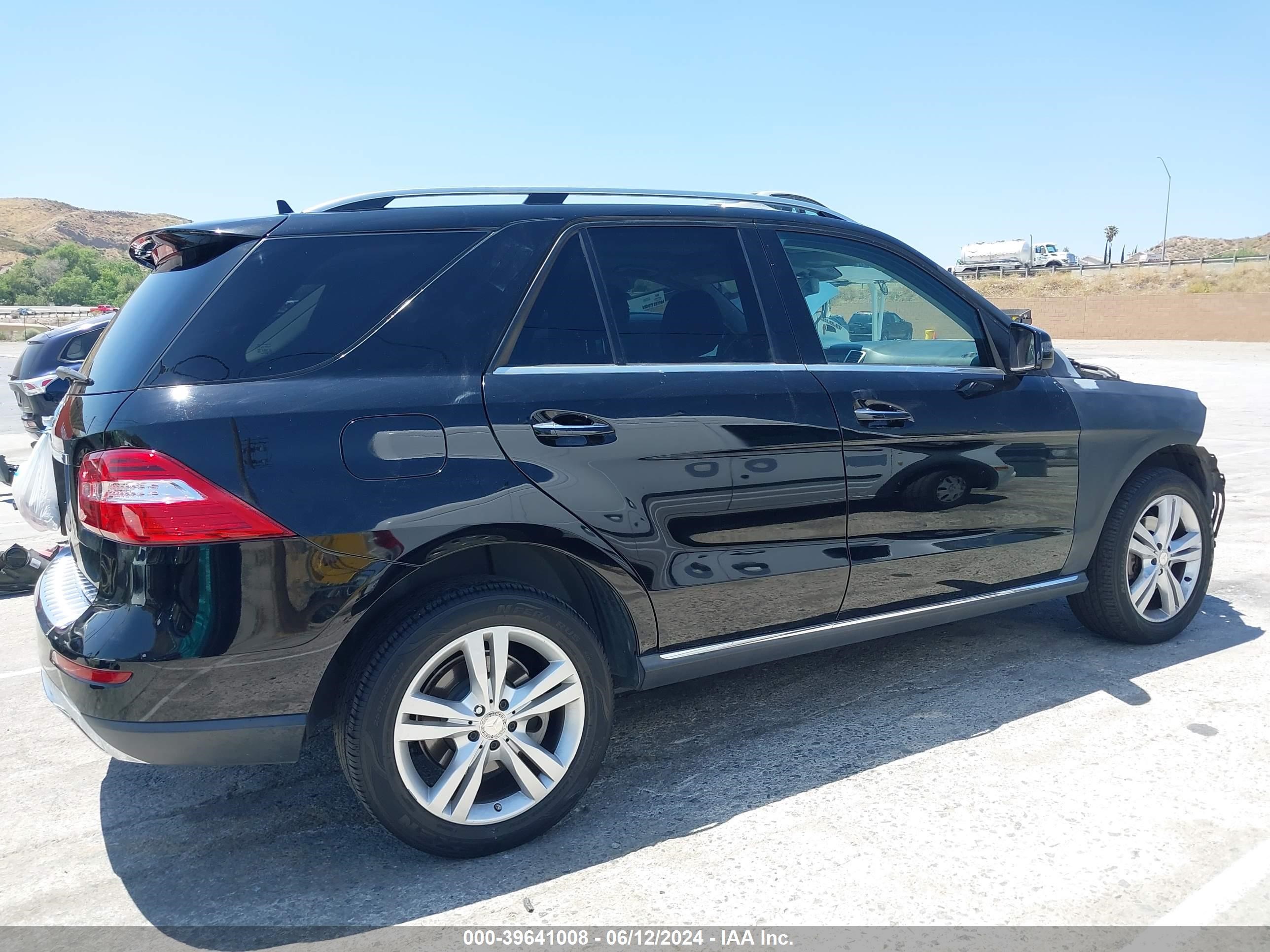 2015 Mercedes-Benz Ml 350 vin: 4JGDA5JB3FA600005