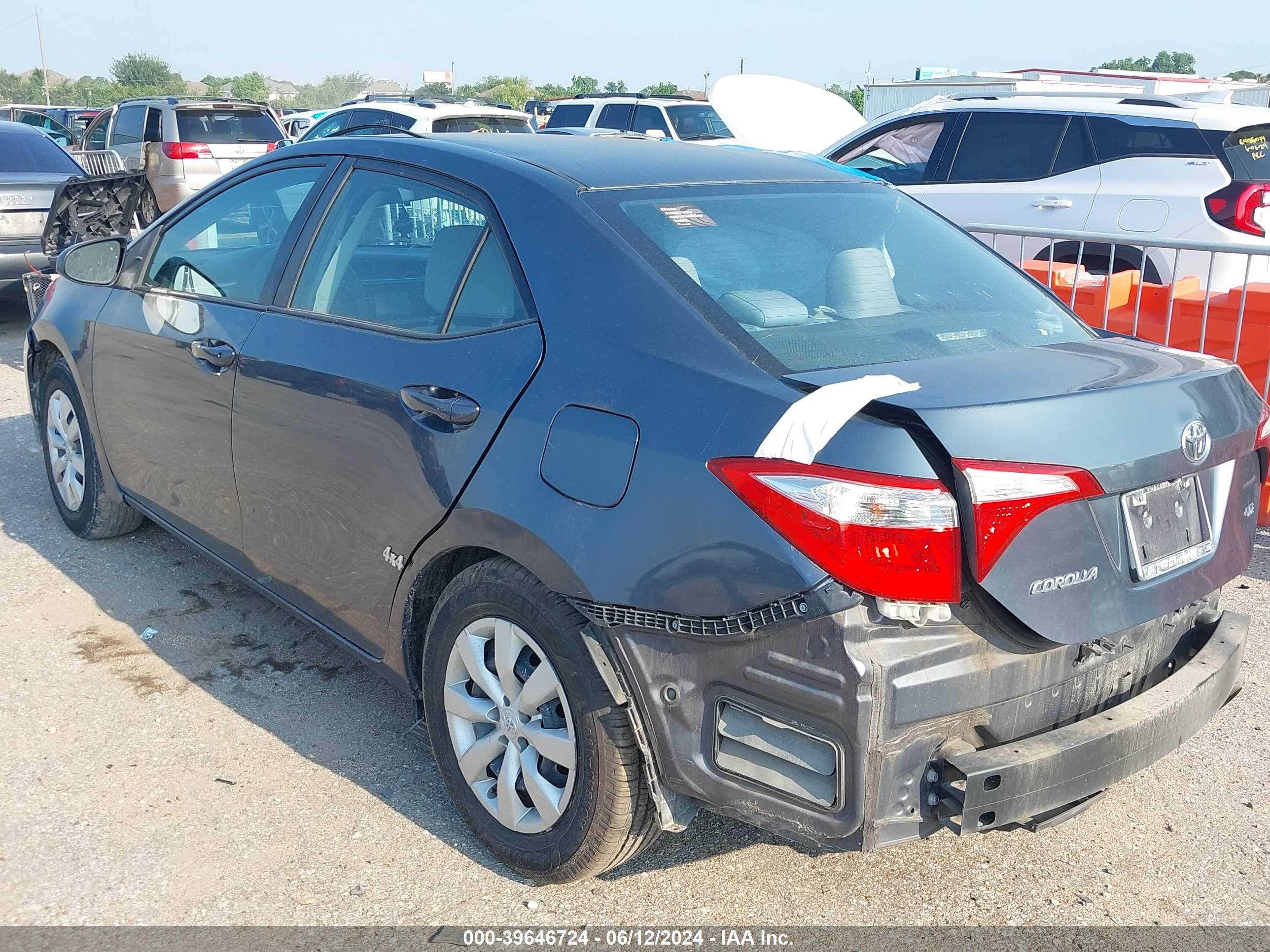 2015 Toyota Corolla Le vin: 5YFBURHE0FP349515