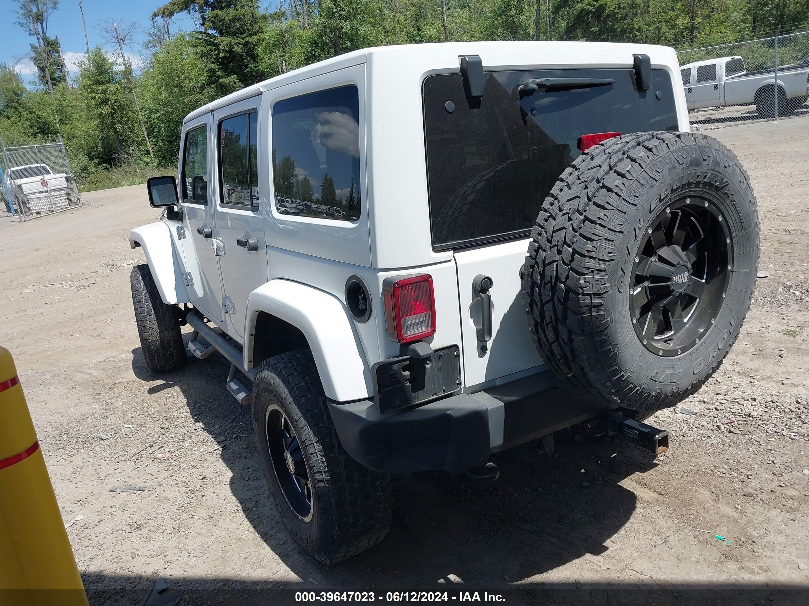 2014 Jeep Wrangler Unlimited Rubicon vin: 1C4BJWFG6EL112028