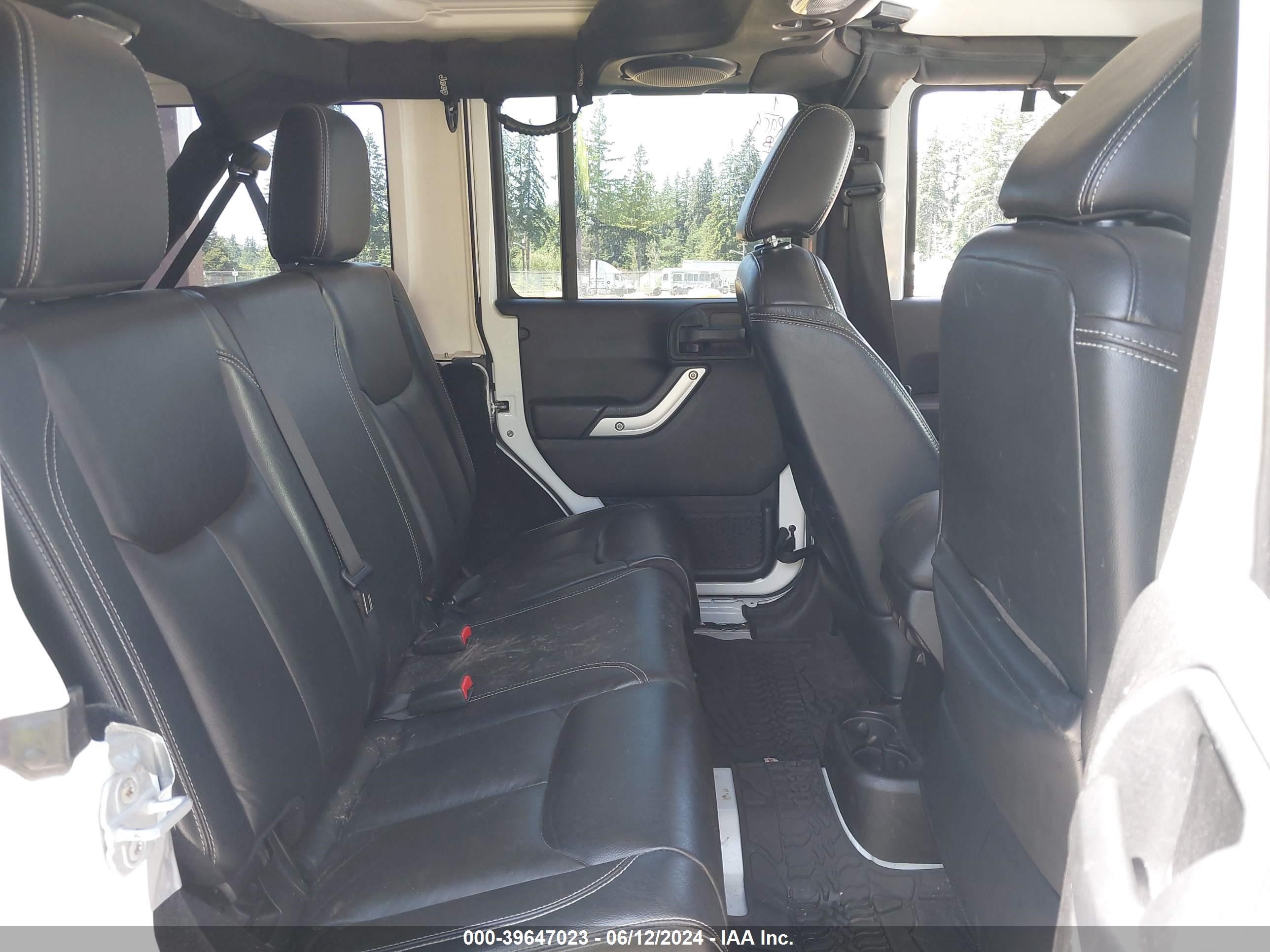 2014 Jeep Wrangler Unlimited Rubicon vin: 1C4BJWFG6EL112028