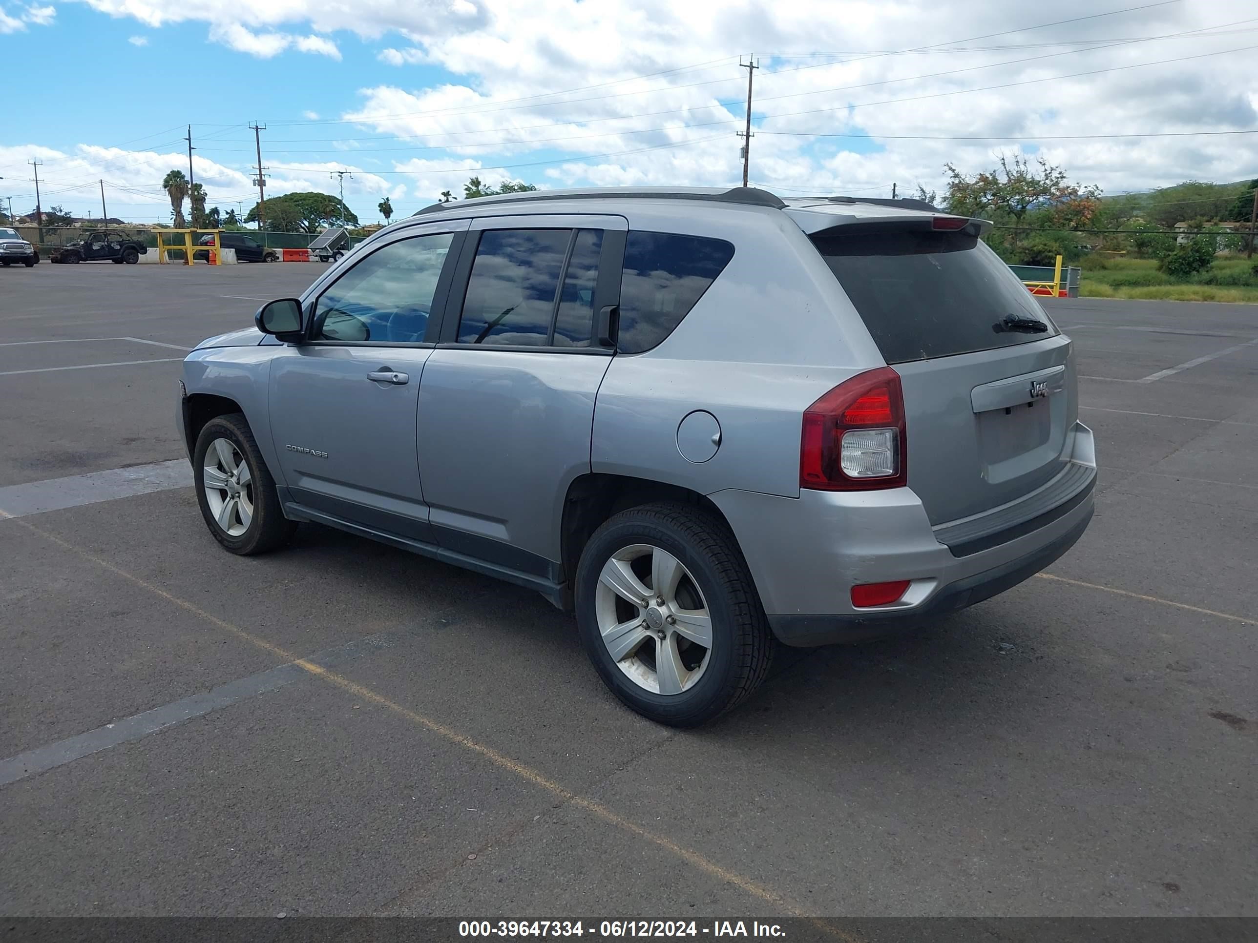 2016 Jeep Compass Sport vin: 1C4NJCBA5GD567835