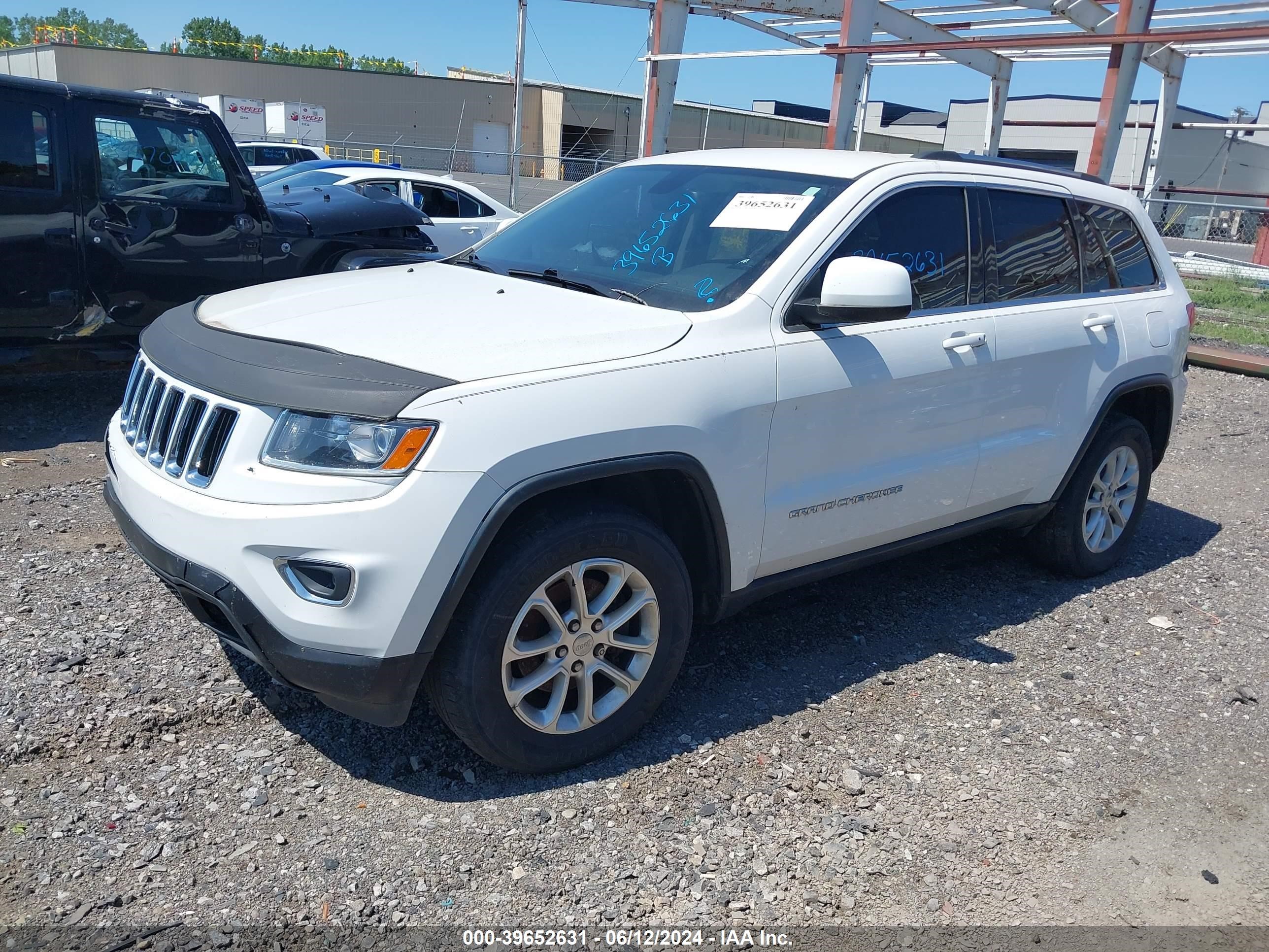 2014 Jeep Grand Cherokee Laredo vin: 1C4RJFAG9EC578638