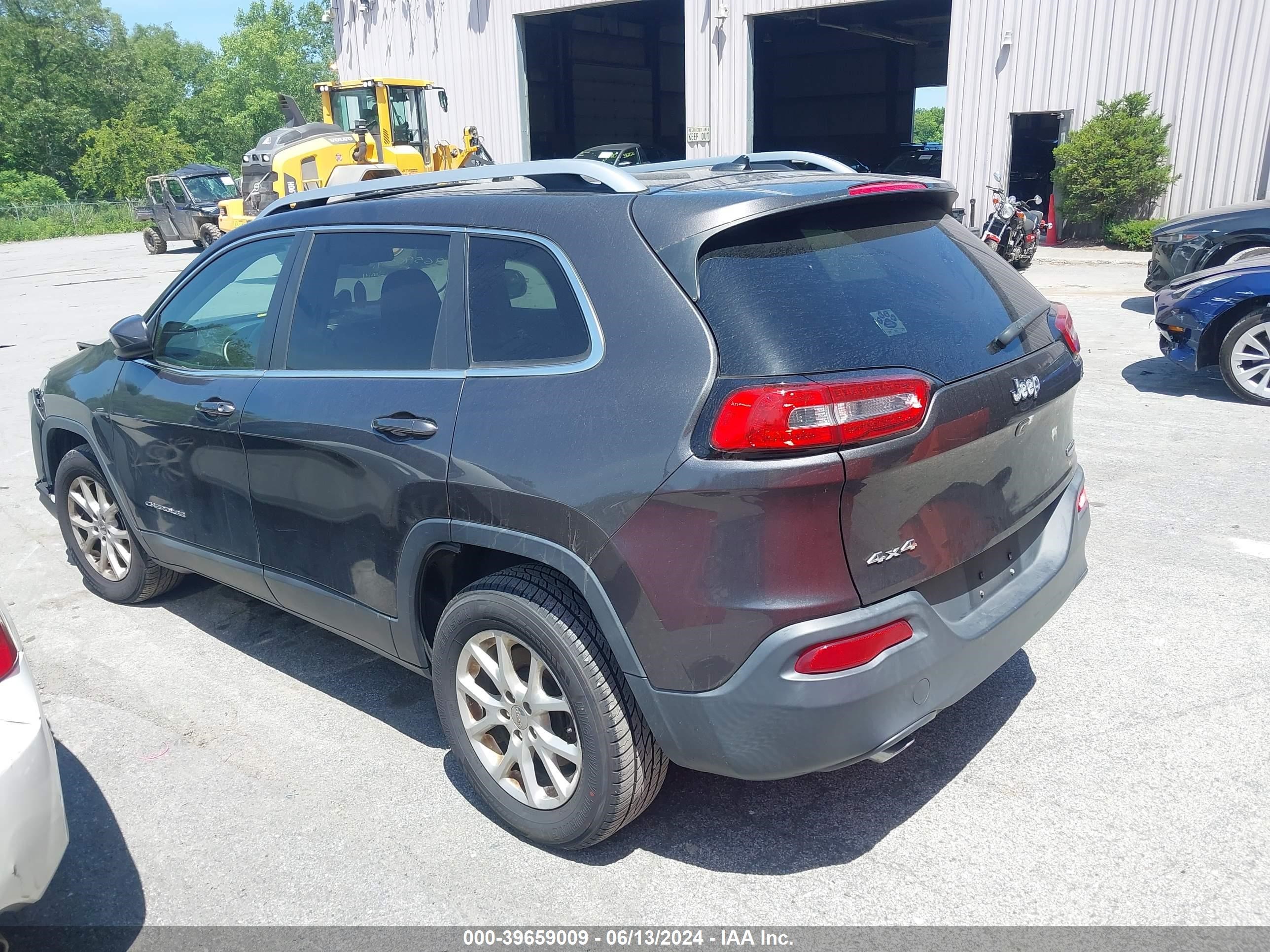 2014 Jeep Cherokee Latitude vin: 1C4PJMCS7EW310361