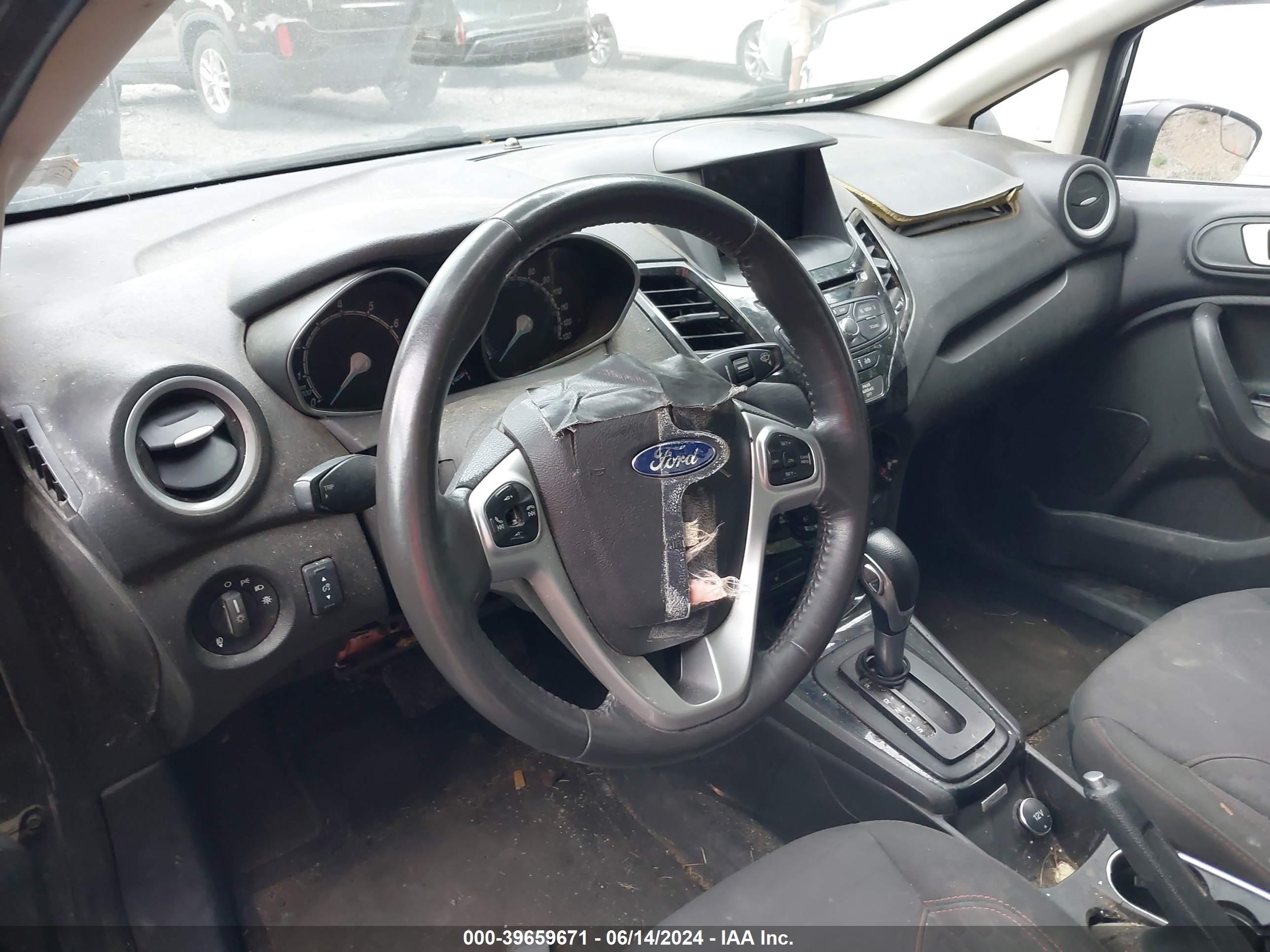 2016 Ford Fiesta Se vin: 3FADP4BJ6GM119243