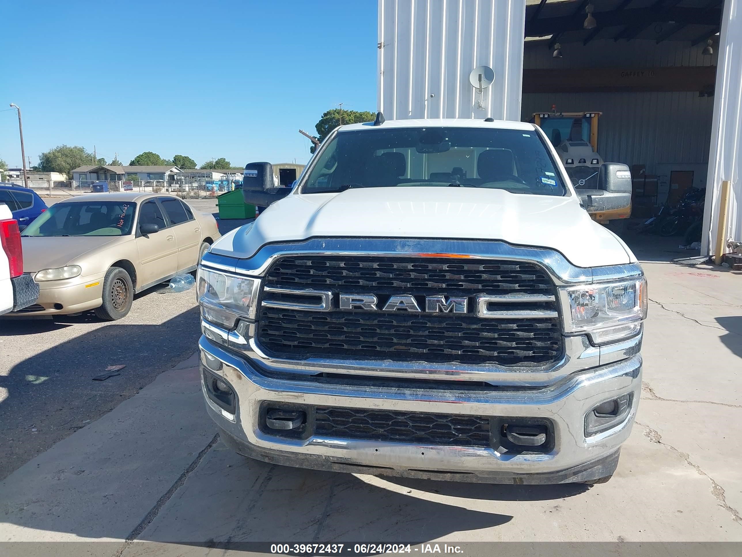 2023 Ram 2500 Big Horn 4X4 6'4 Box vin: 3C6UR5DL7PG602951