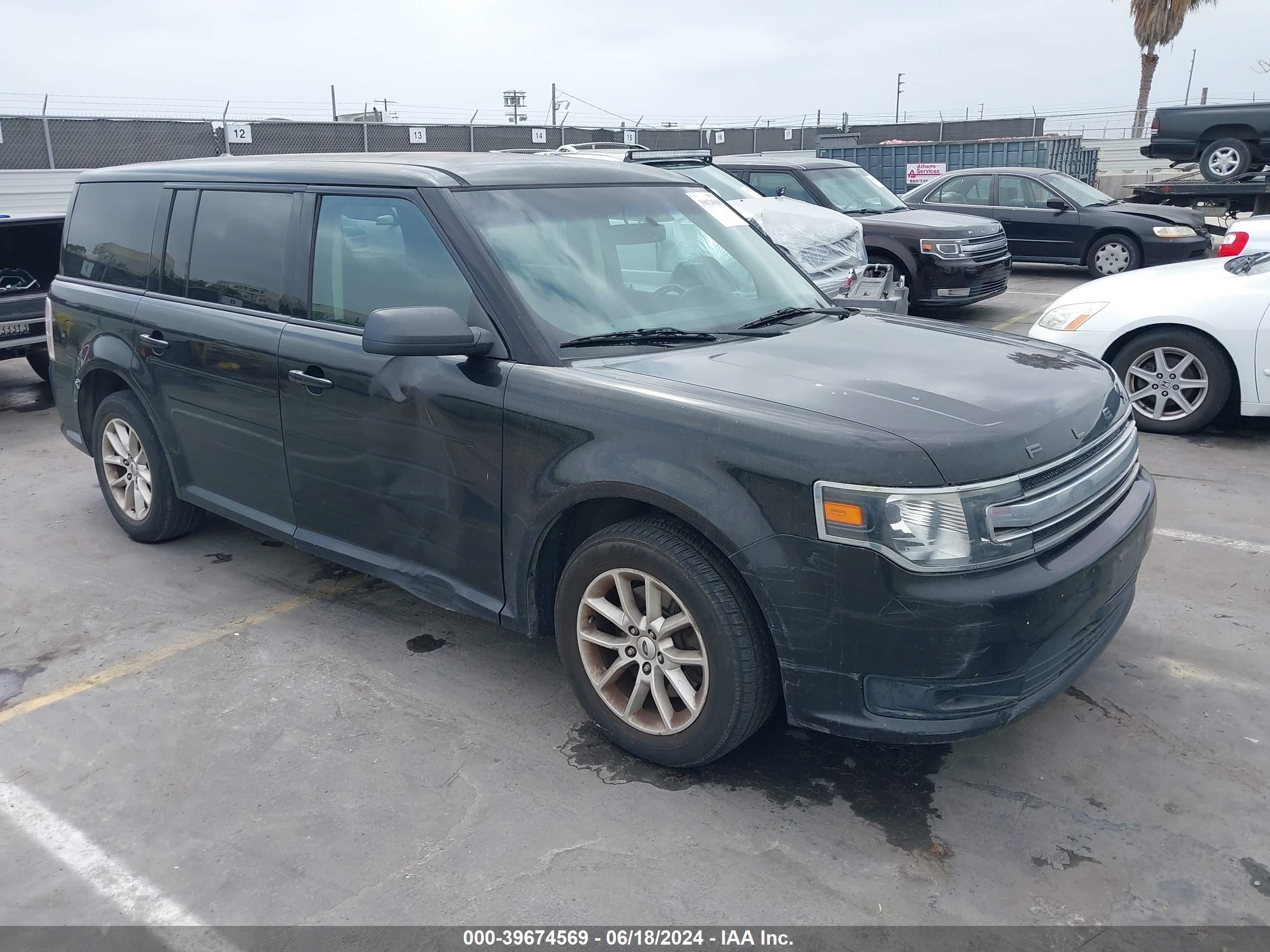 2013 Ford Flex Se vin: 2FMGK5B89DBD23682