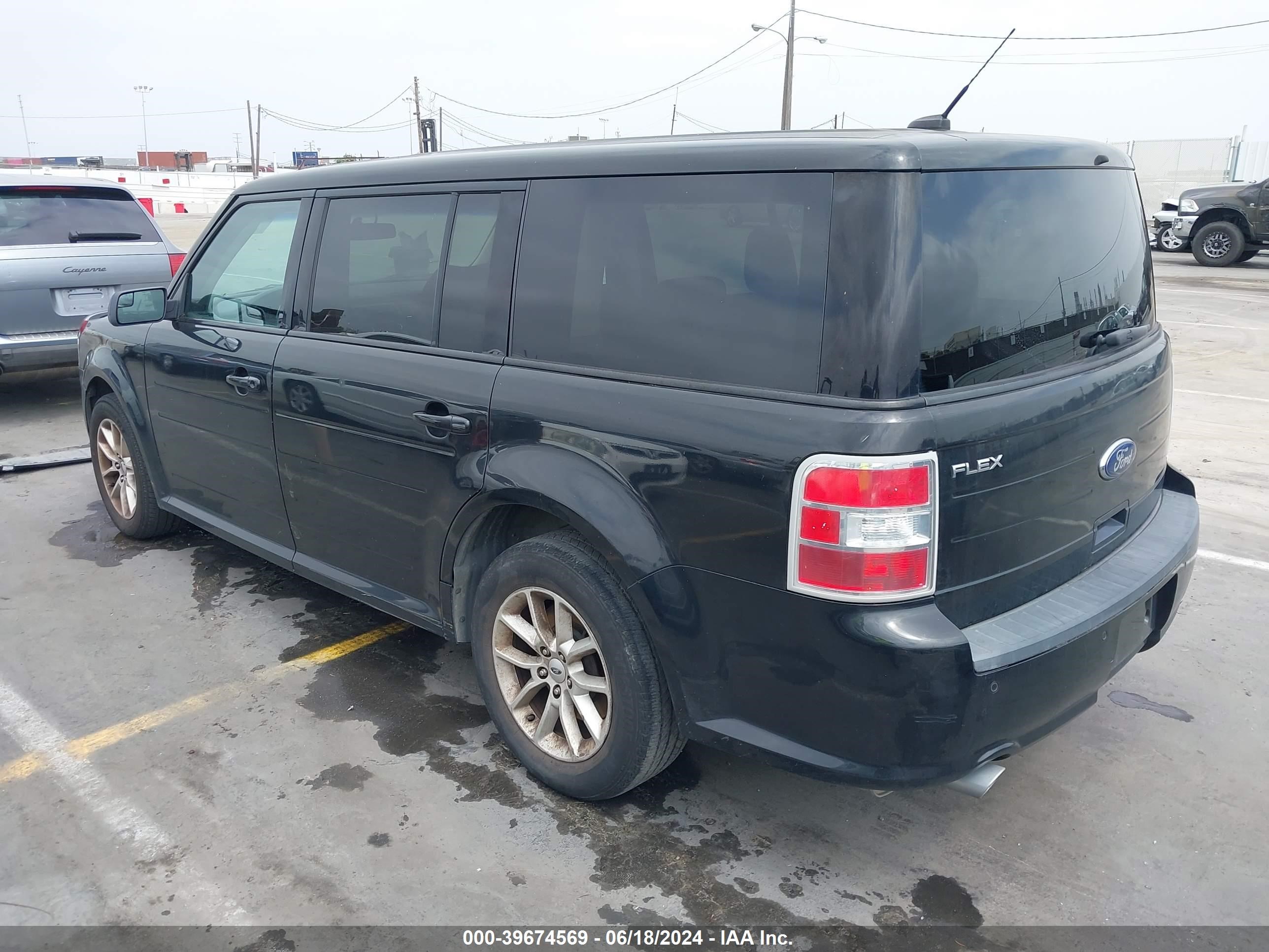 2013 Ford Flex Se vin: 2FMGK5B89DBD23682