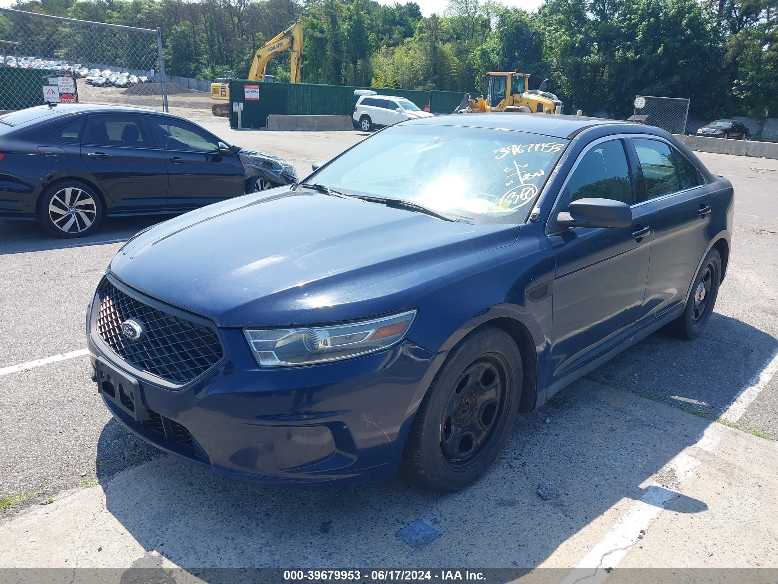 2013 Ford Police Interceptor vin: 1FAHP2M88DG121467