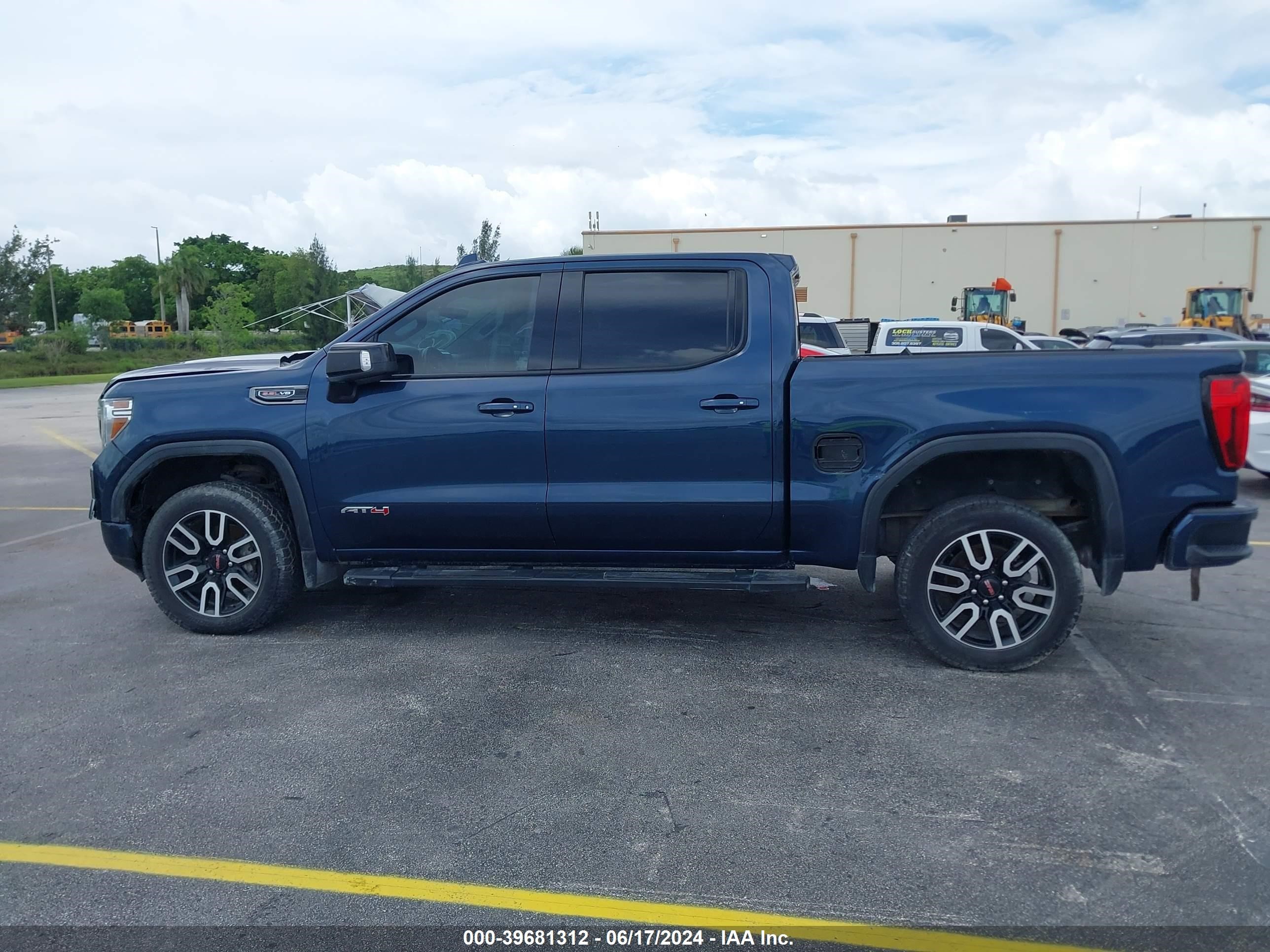 2019 GMC Sierra 1500 At4 vin: 3GTP9EELXKG242040