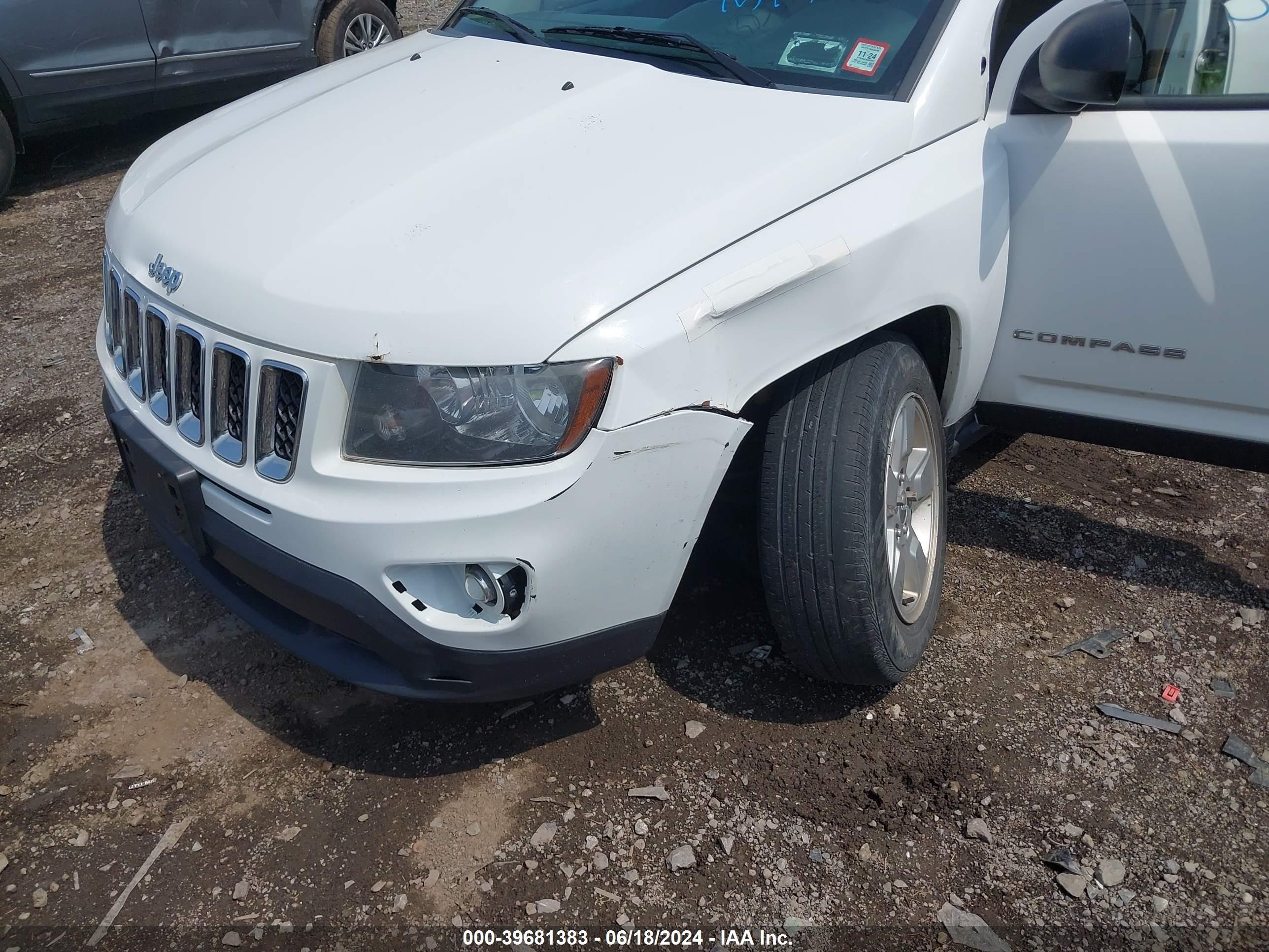 2014 Jeep Compass Sport vin: 1C4NJCBA4ED881537