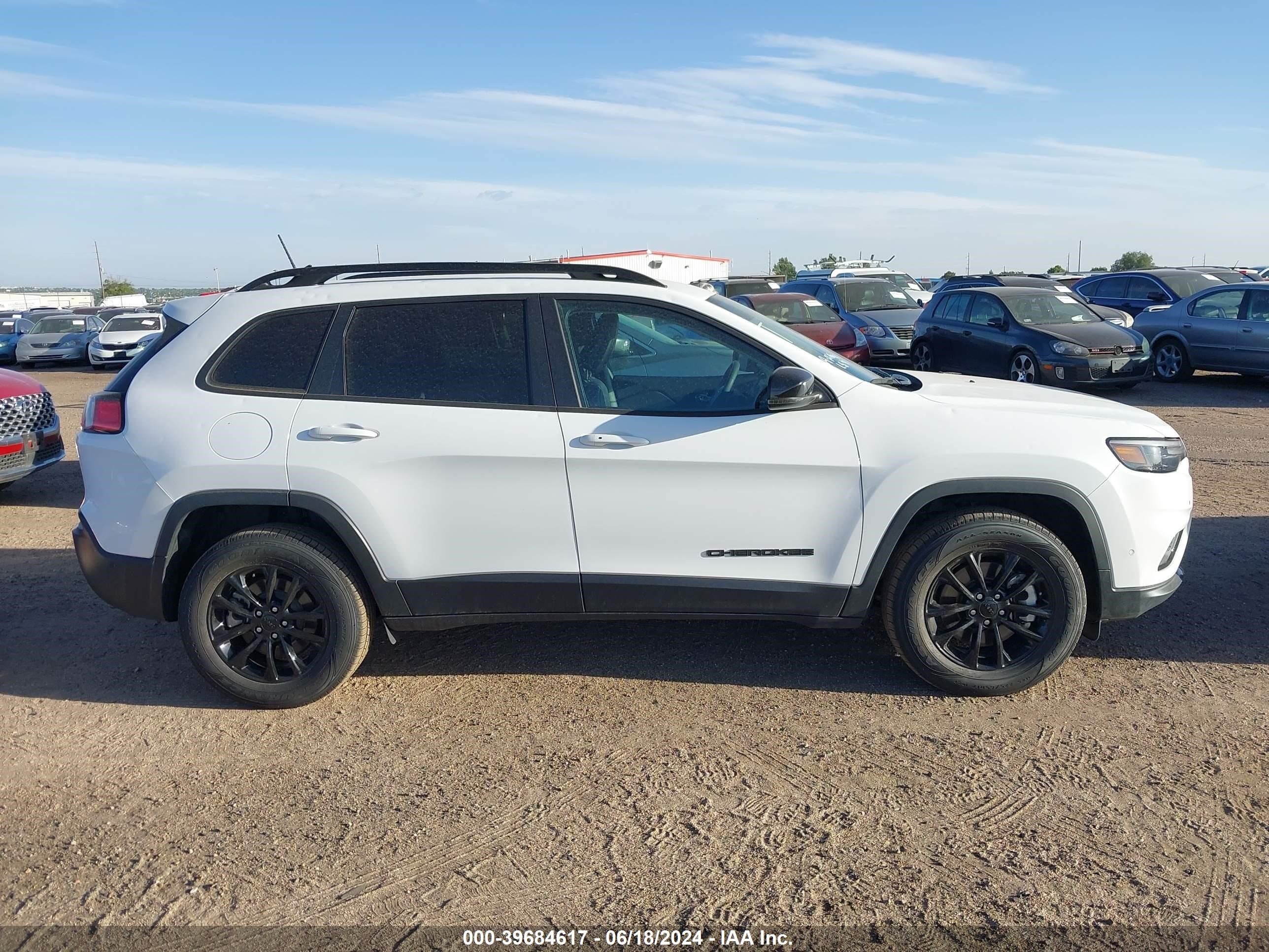 2023 Jeep Cherokee Altitude Lux 4X4 vin: 1C4PJMMBXPD112287