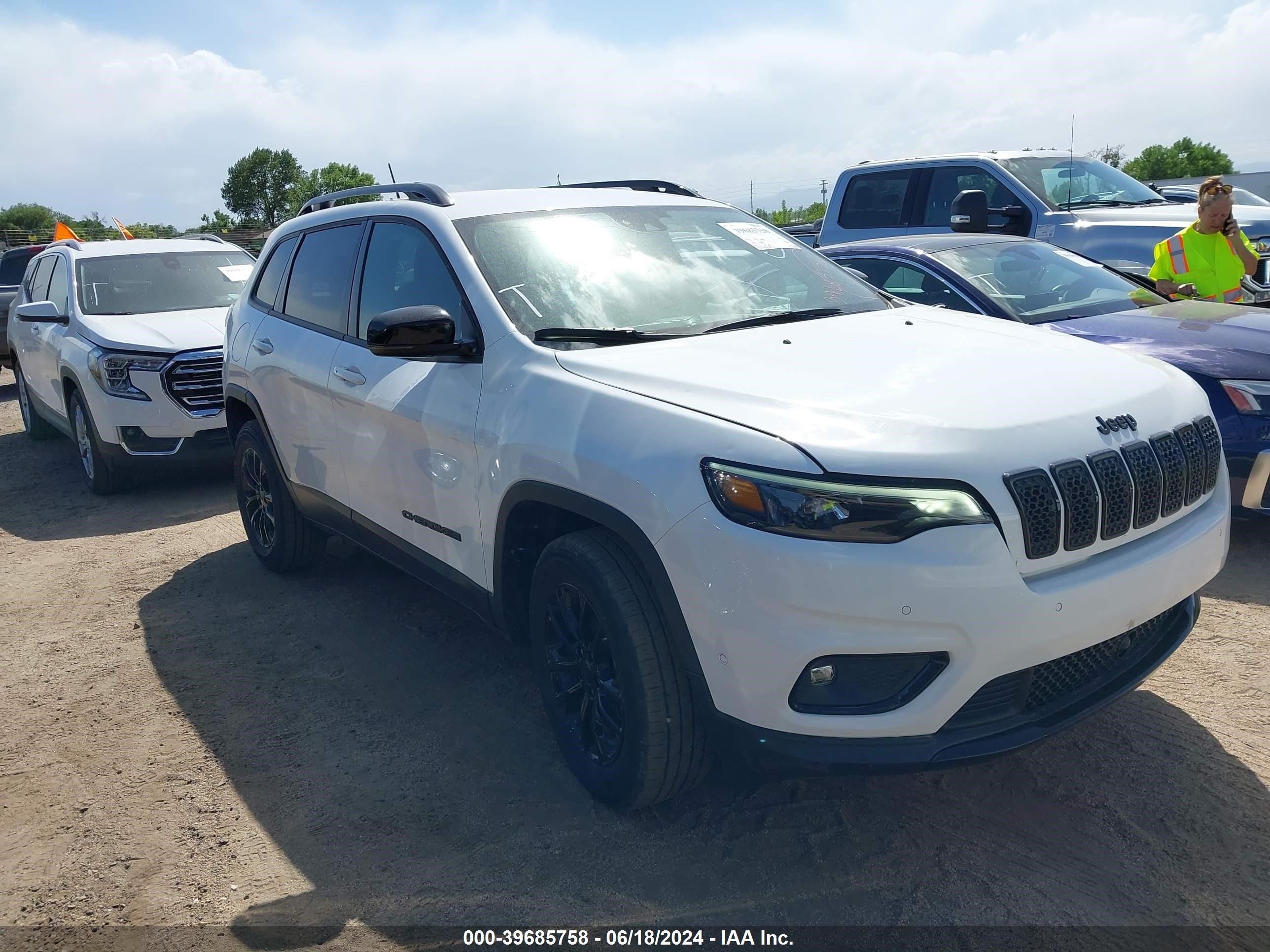 2023 Jeep Cherokee Altitude Lux 4X4 vin: 1C4PJMMB4PD111359