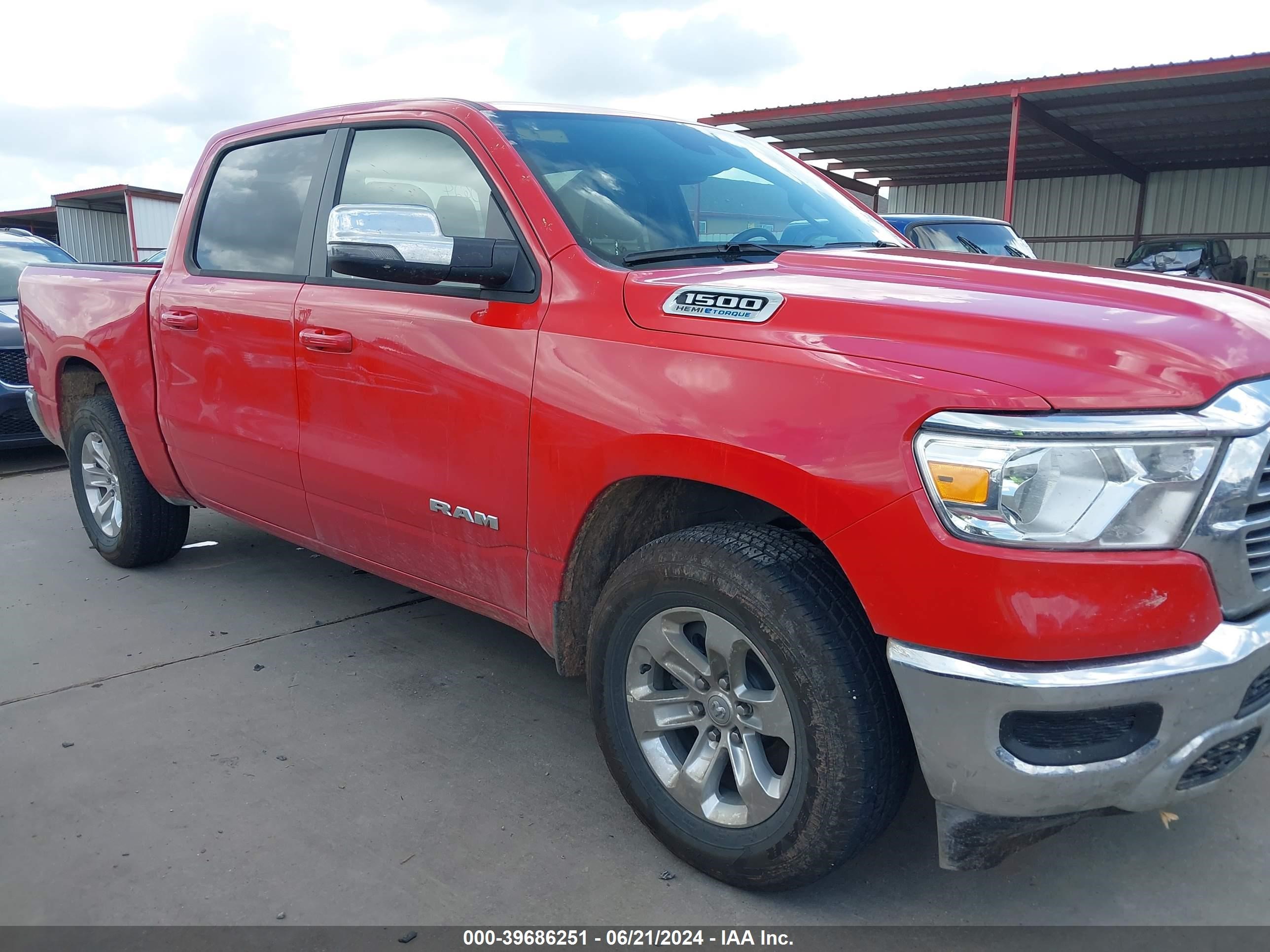 2024 Ram 1500 Laramie vin: 1C6RREJT4RN220624