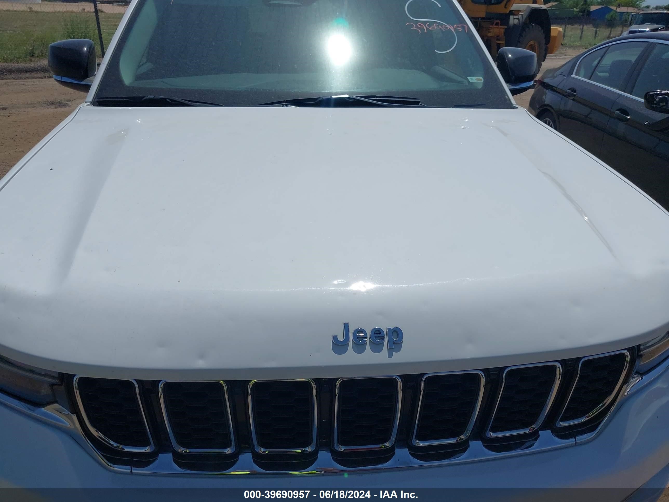 2023 Jeep Grand Cherokee Limited 4X4 vin: 1C4RJHBG5PC510429