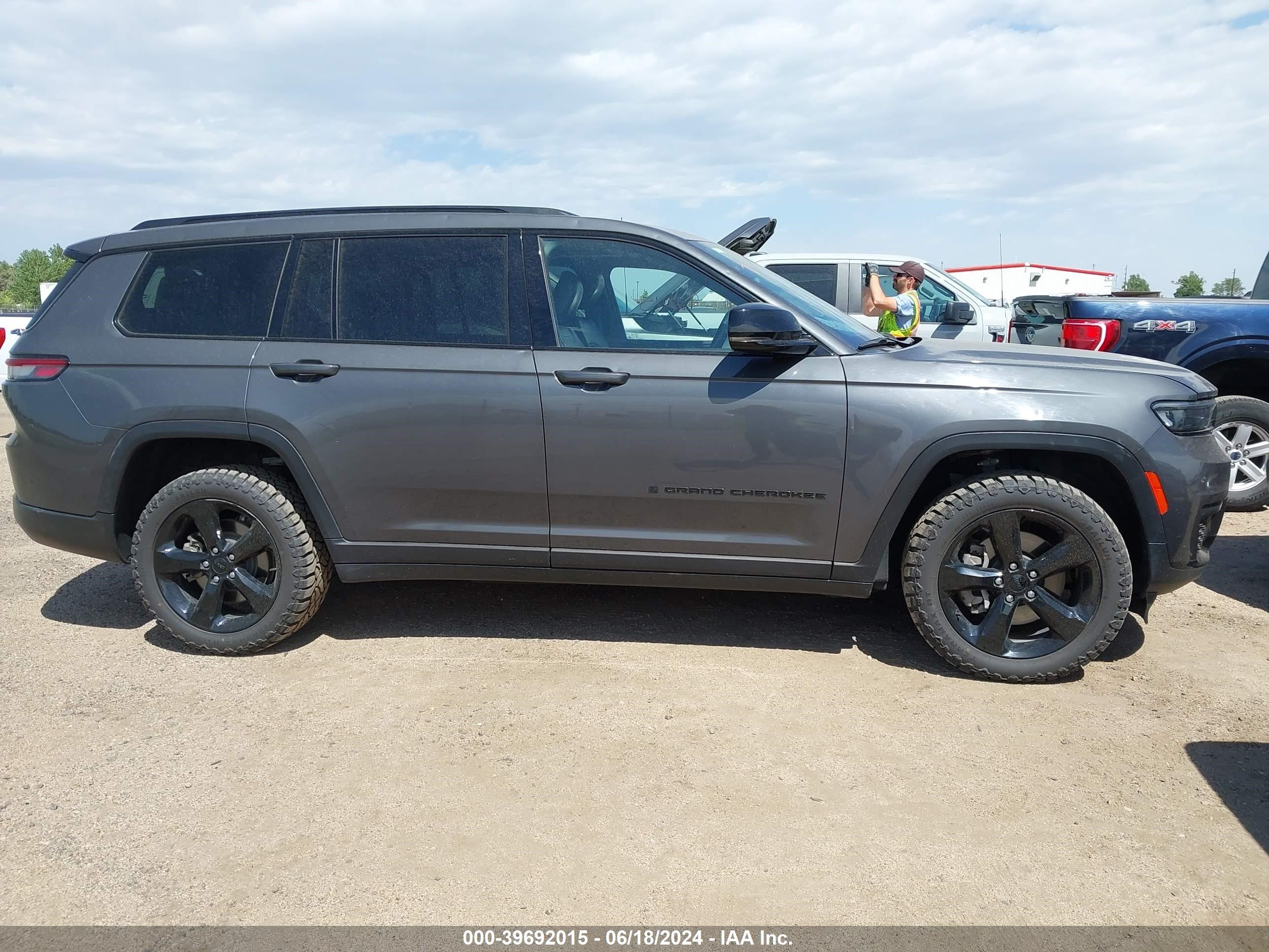 2022 Jeep Grand Cherokee L Altitude 4X4 vin: 1C4RJKAG3N8521654