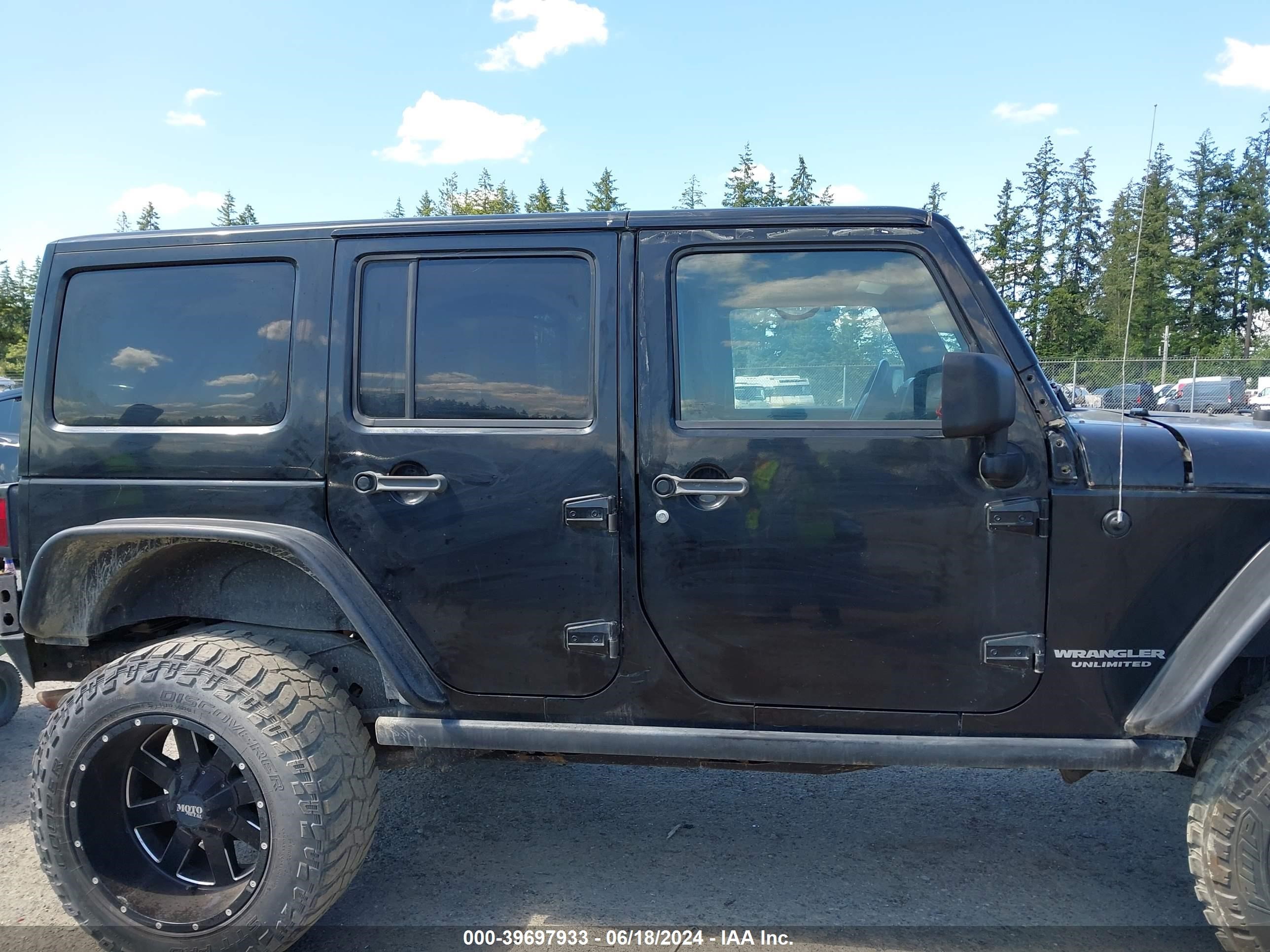 2014 Jeep Wrangler Unlimited Rubicon vin: 1C4BJWFG2EL149450