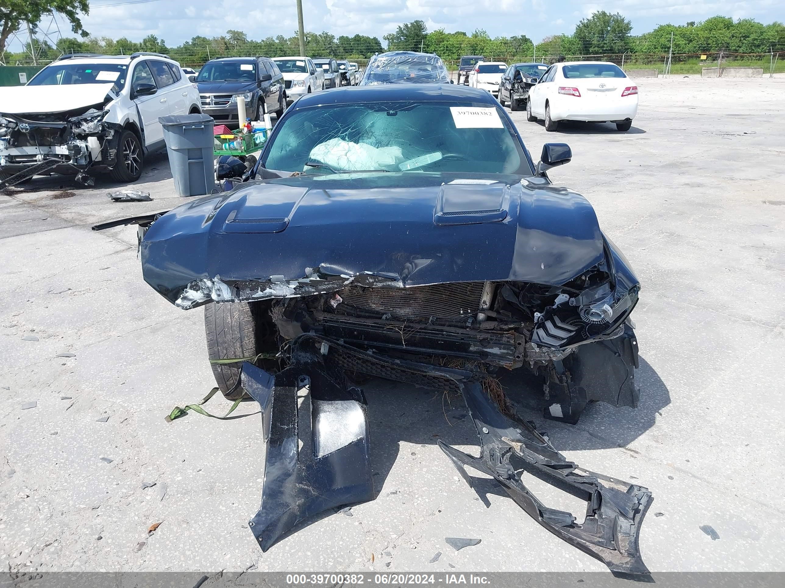 2019 Ford Mustang Ecoboost vin: 1FA6P8TH9K5203261