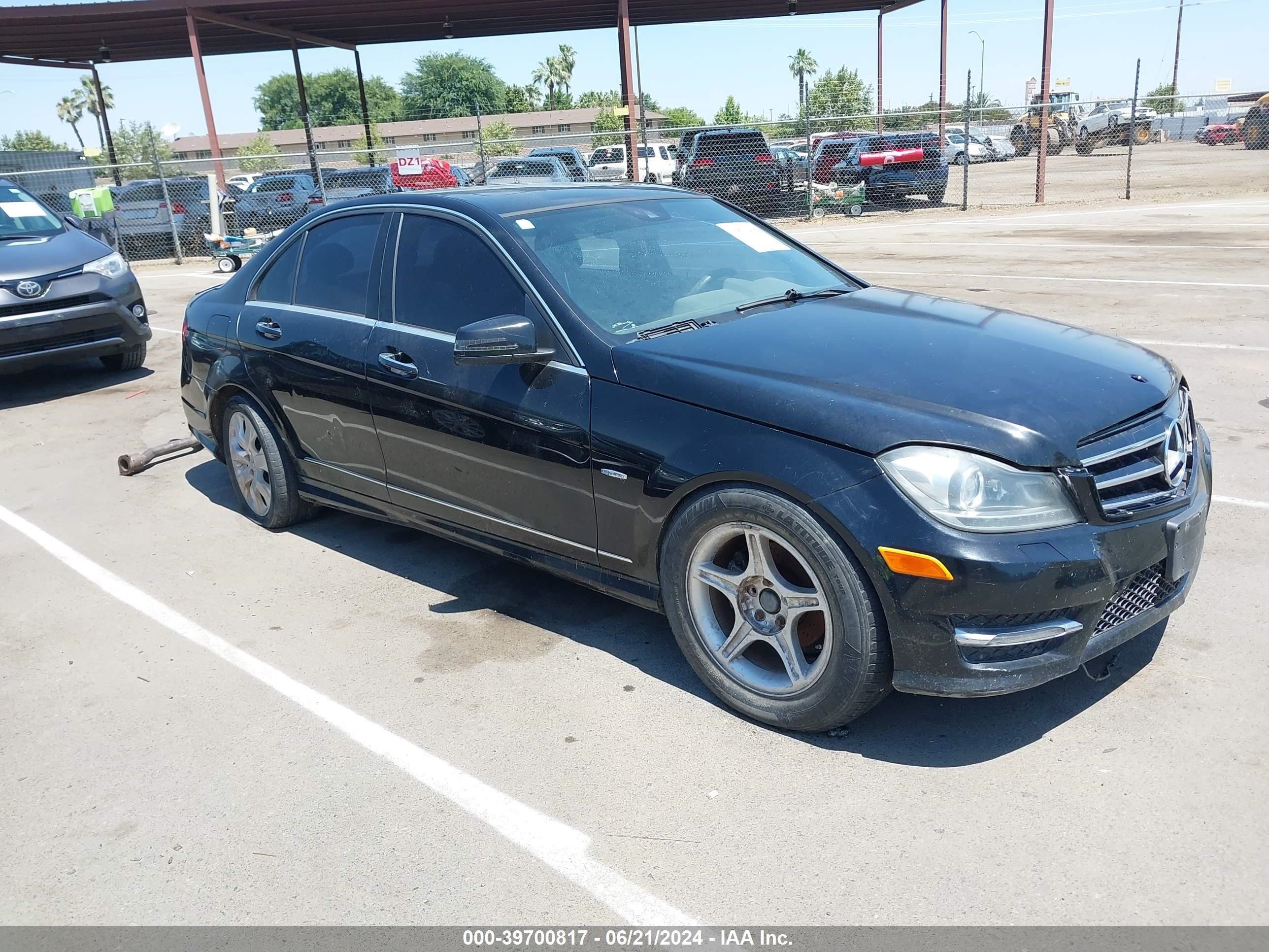 2012 Mercedes-Benz C 250 vin: WDDGF4HB6CA644519