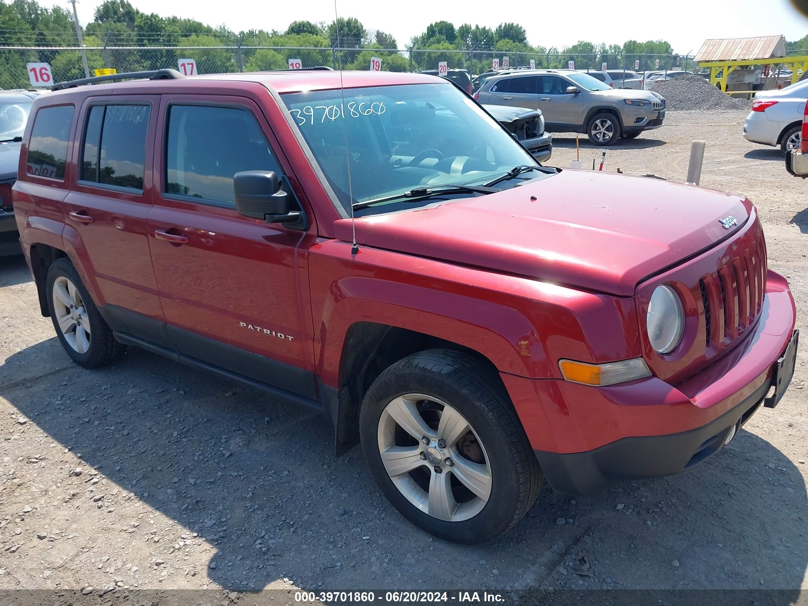 2012 Jeep Patriot Latitude vin: 1C4NJRFB9CD525605