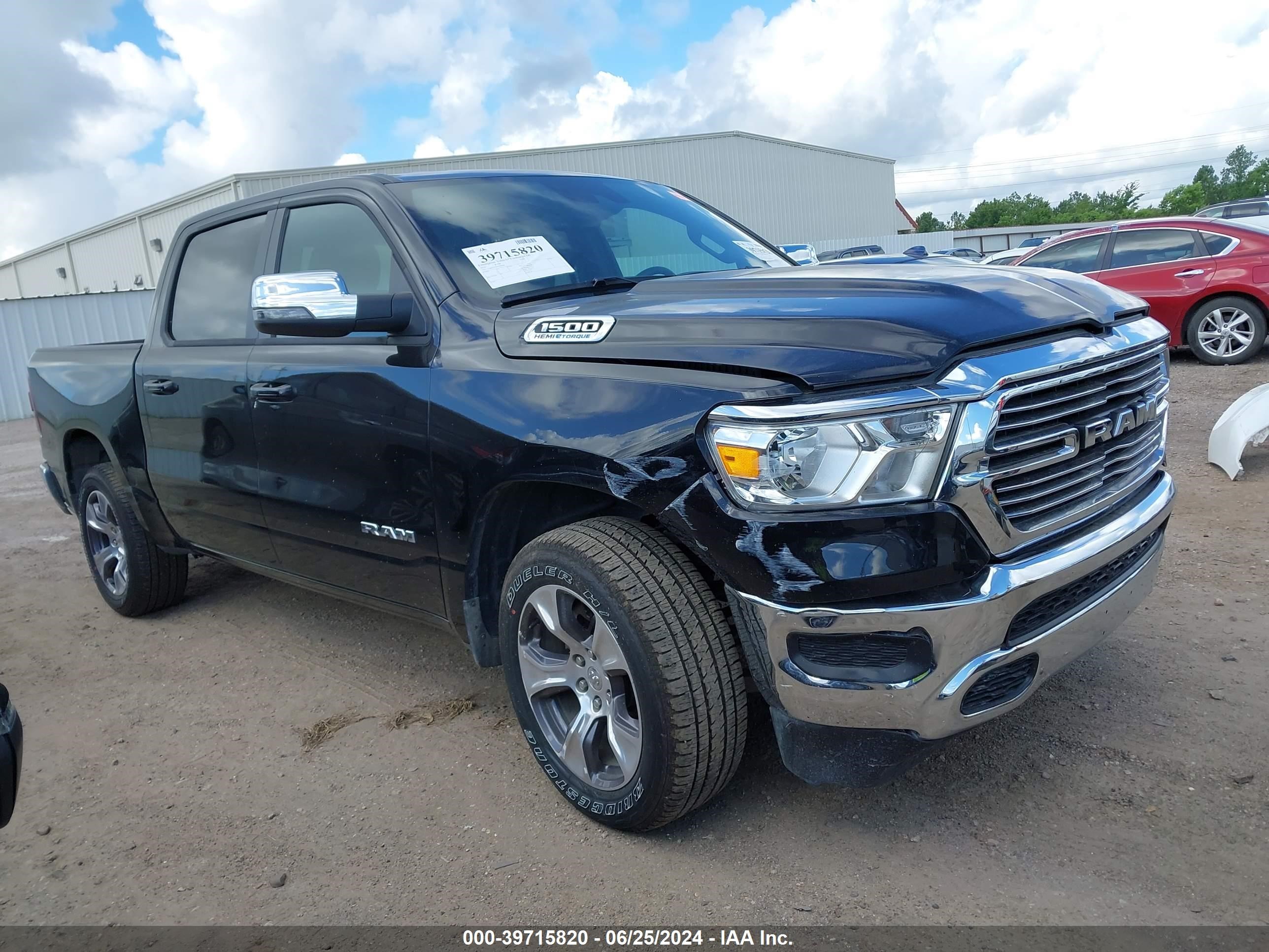 2024 Ram 1500 Laramie vin: 1C6RREJT3RN219660