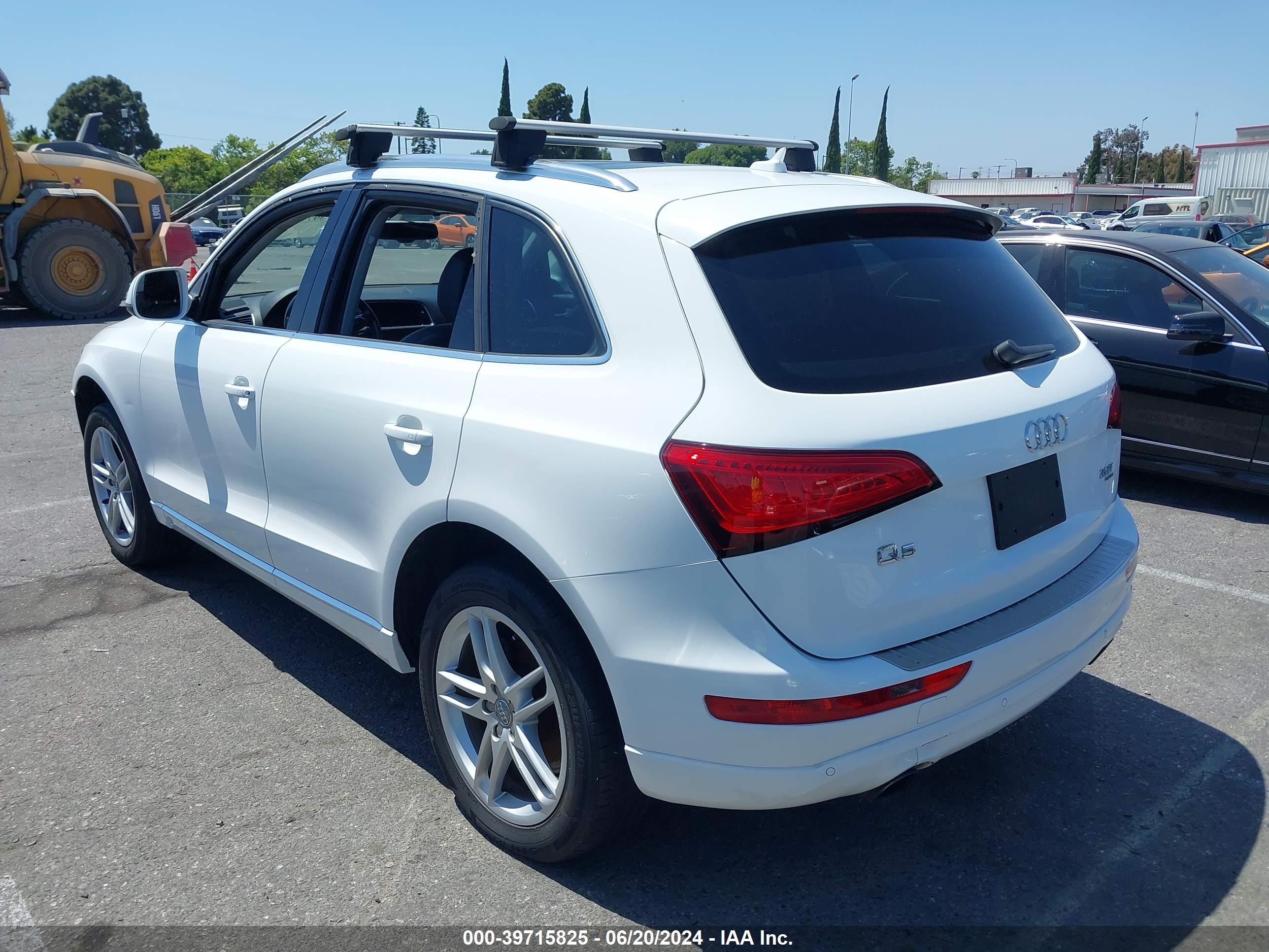 2014 Audi Q5 2.0T Premium vin: WA1LFAFP0EA015339