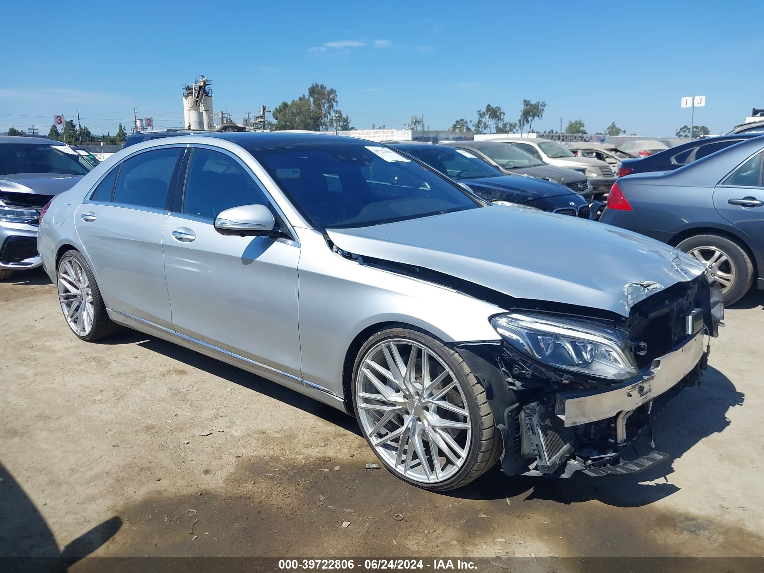 2015 Mercedes-Benz S 550 vin: WDDUG8CB6FA18973